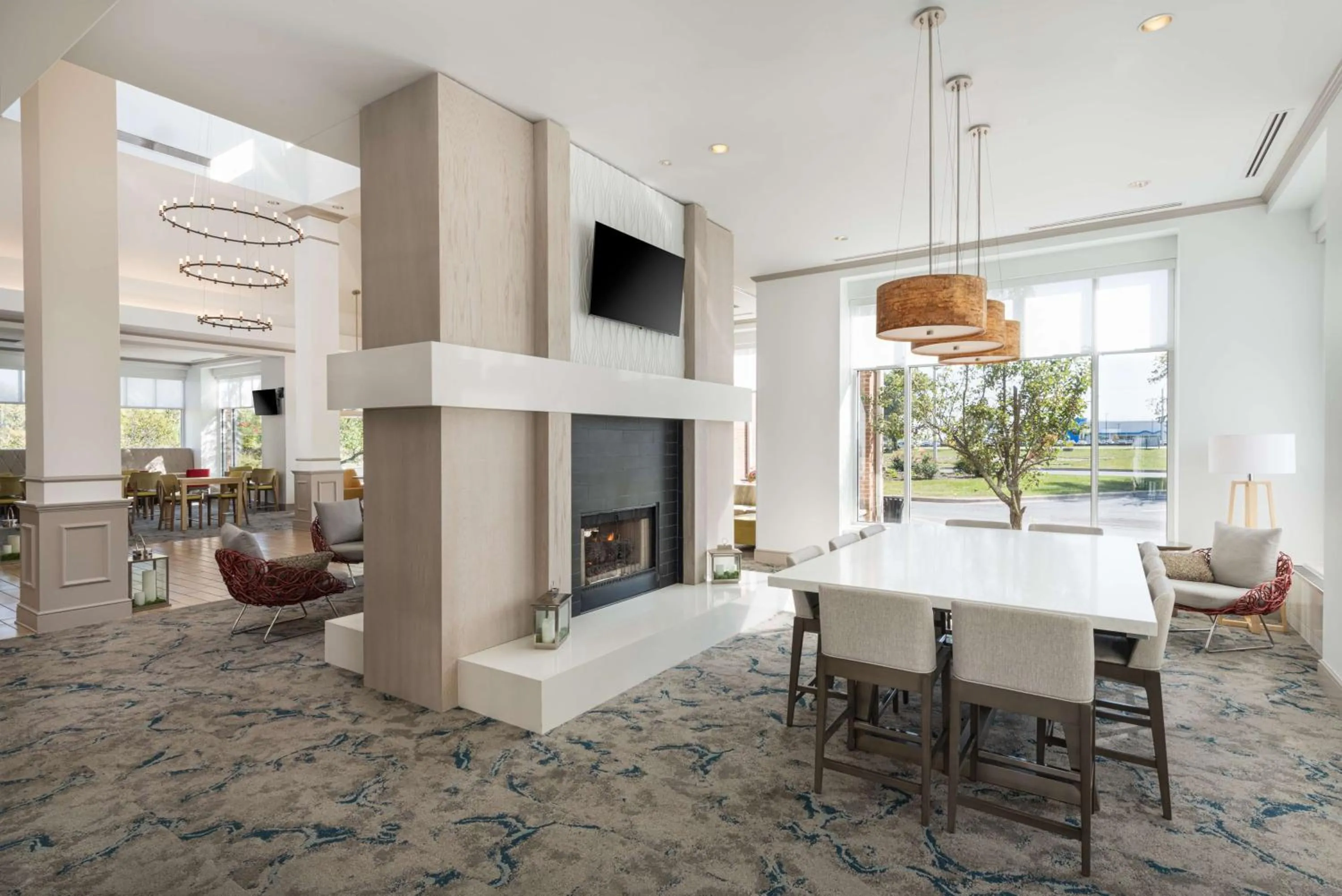 Lobby or reception in Hilton Garden Inn Saint Charles