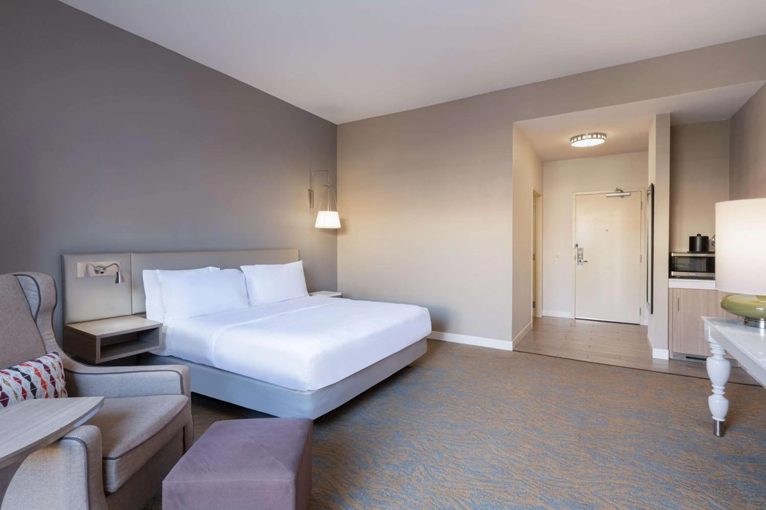 Bed in Hilton Garden Inn Saint Charles