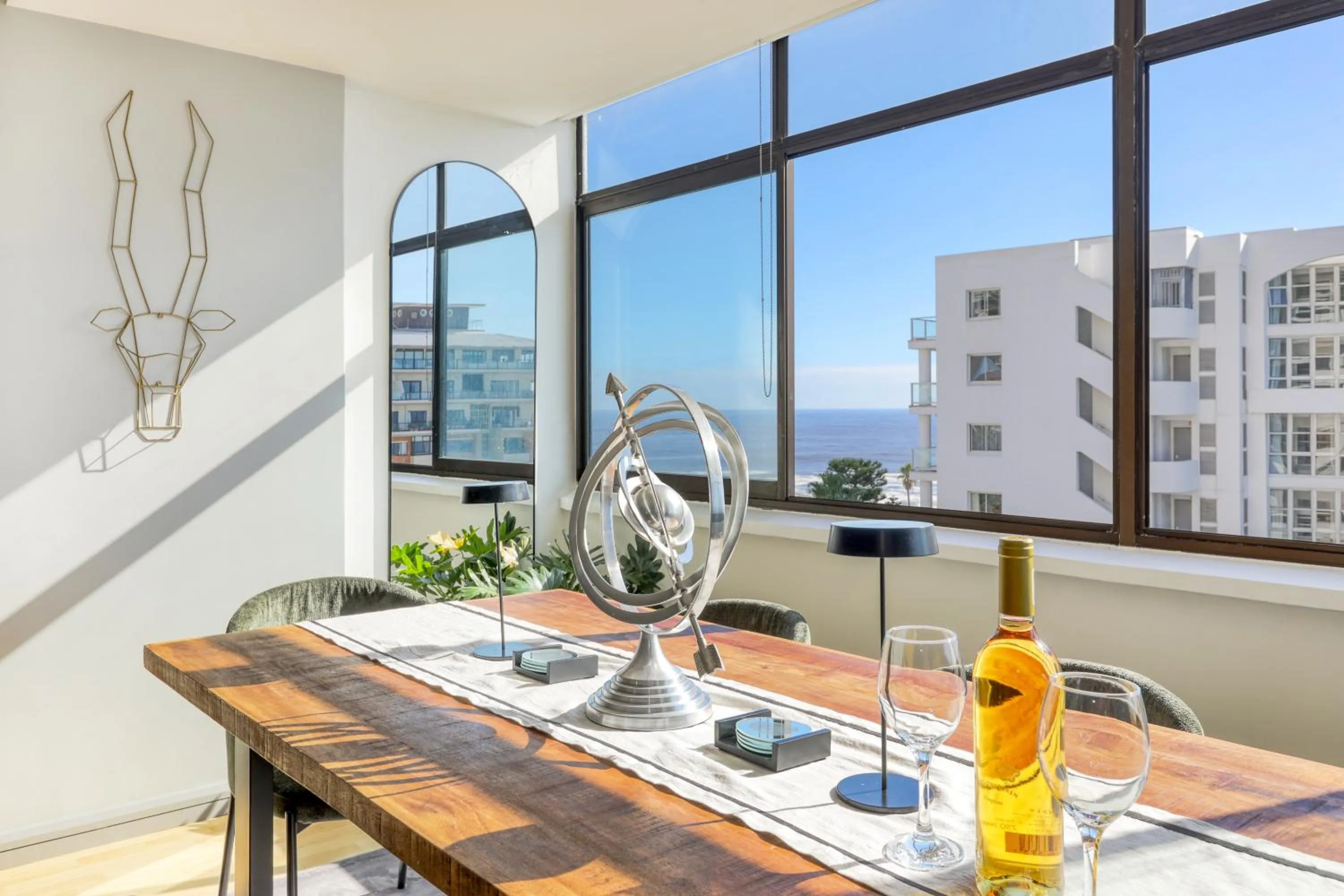 Dining area in Backup-Powered Bantry Bay View 2 Bed Apartment