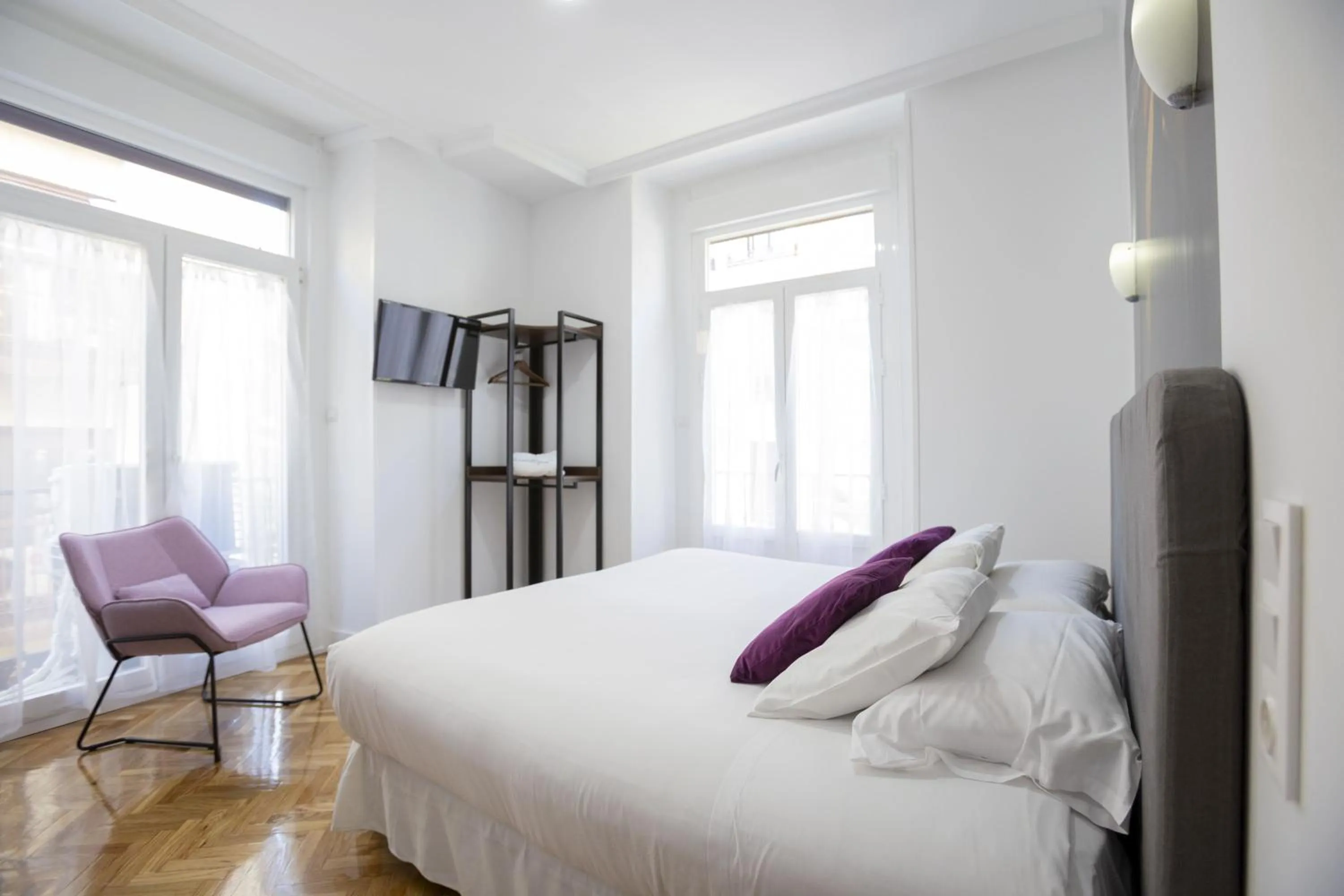 Bedroom, Bed in Hispano Gran Vía