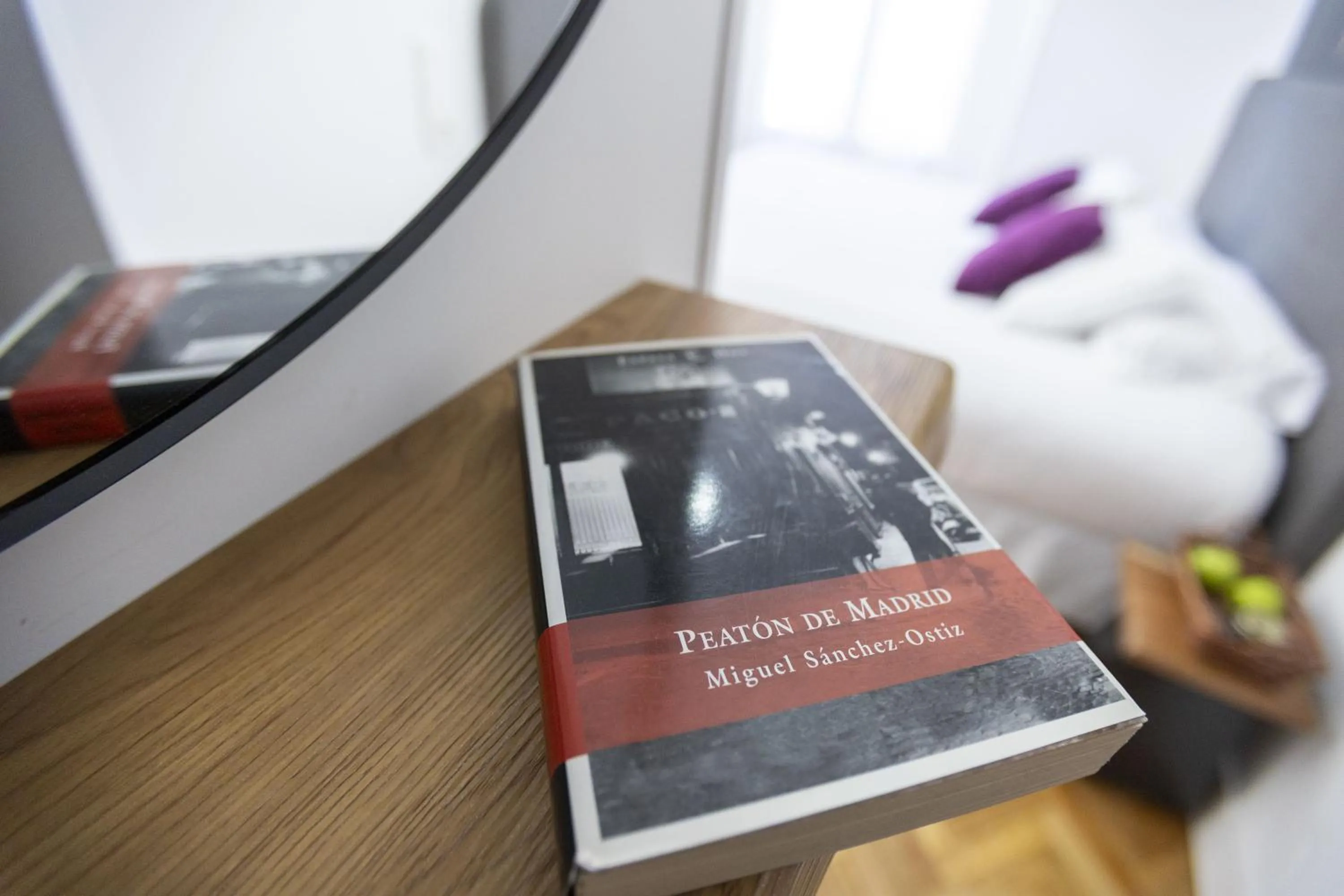 Decorative detail, Bed in Hispano Gran Vía