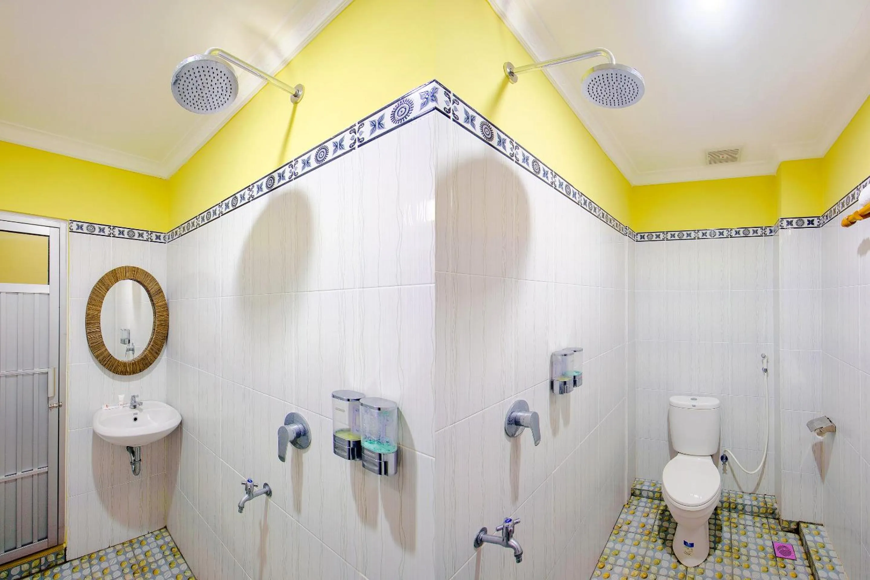 Hotel O Opak Village Bed & Breakfast