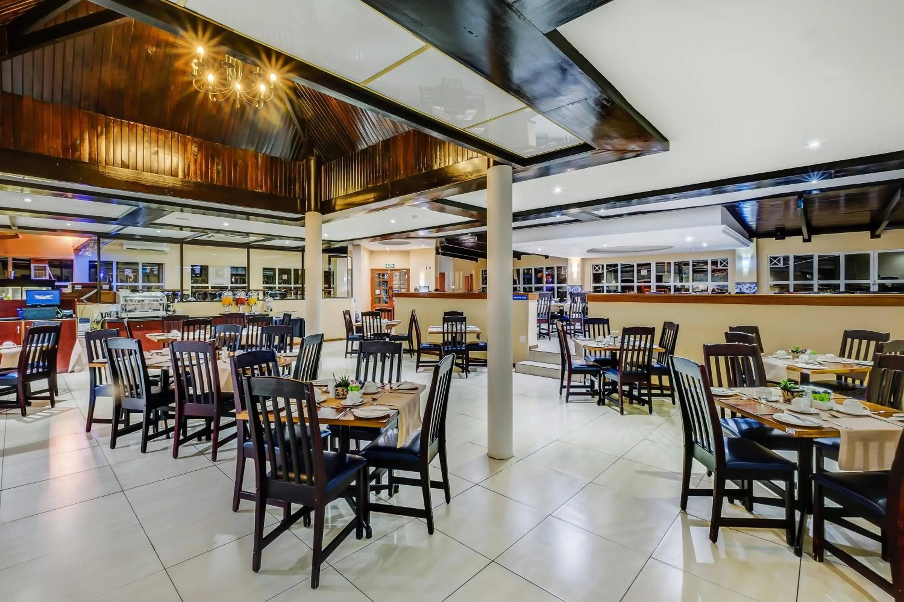 Restaurant/places to eat in Protea Hotel by Marriott Klerksdorp