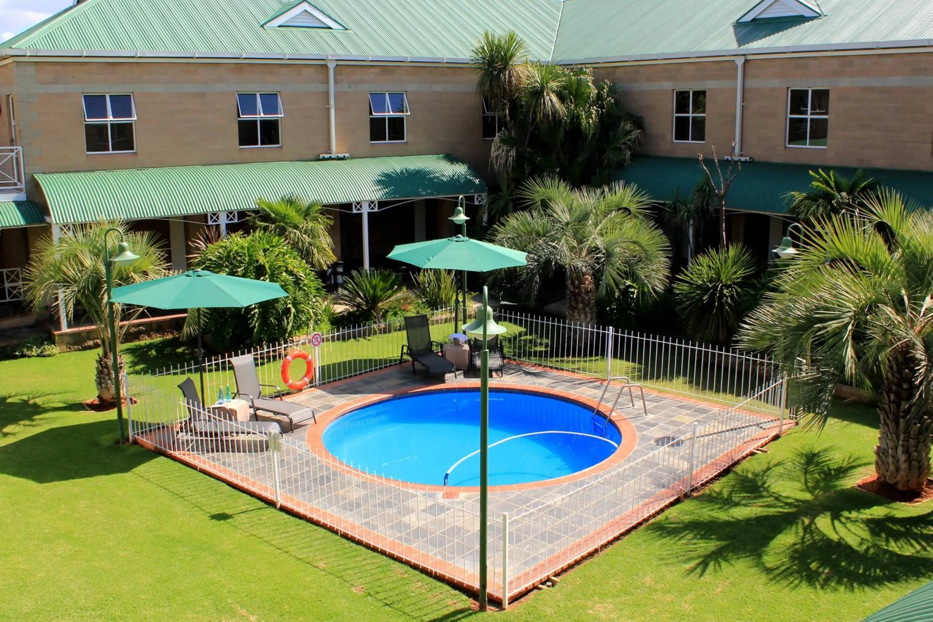 Swimming pool in Protea Hotel by Marriott Klerksdorp