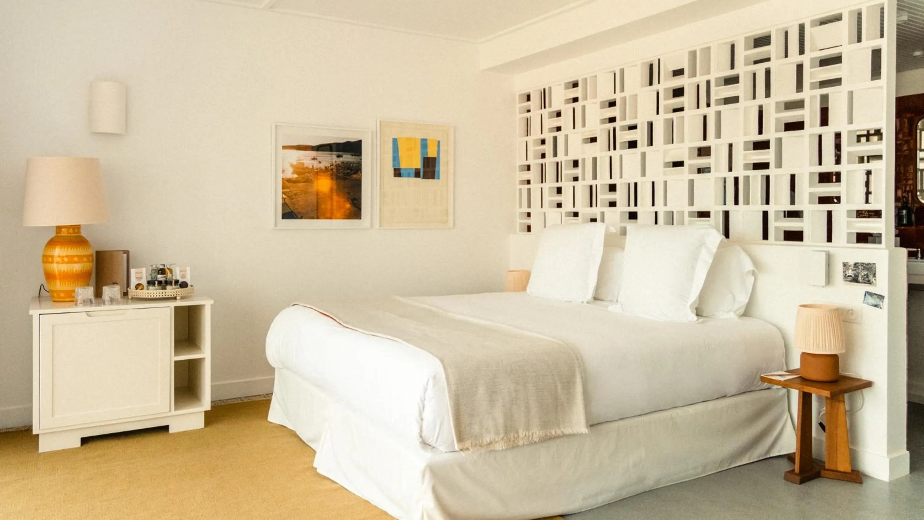 Bed in Les Roches Rouges, a Beaumier hotel