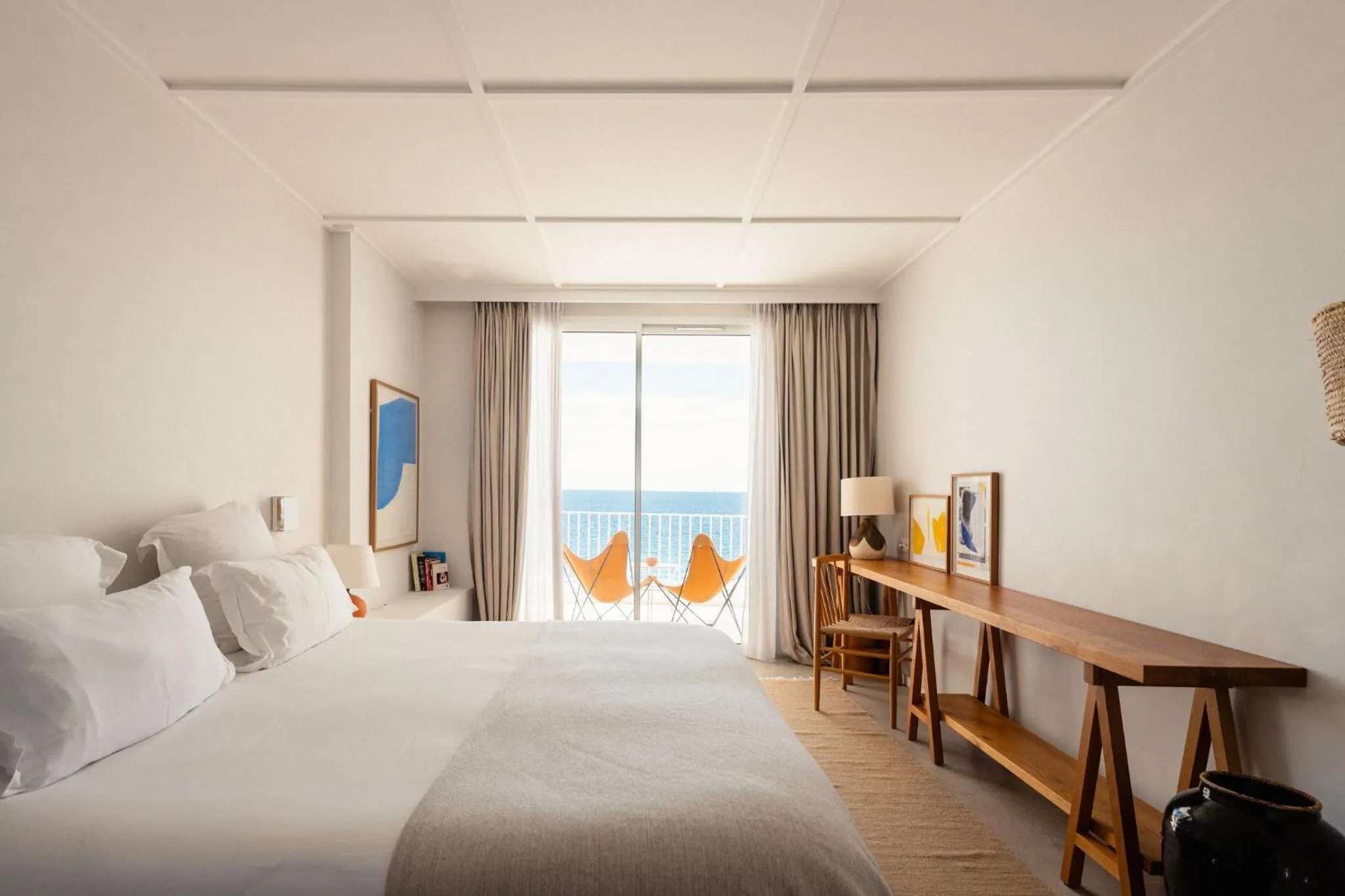 Photo of the whole room, Bed in Les Roches Rouges, a Beaumier hotel