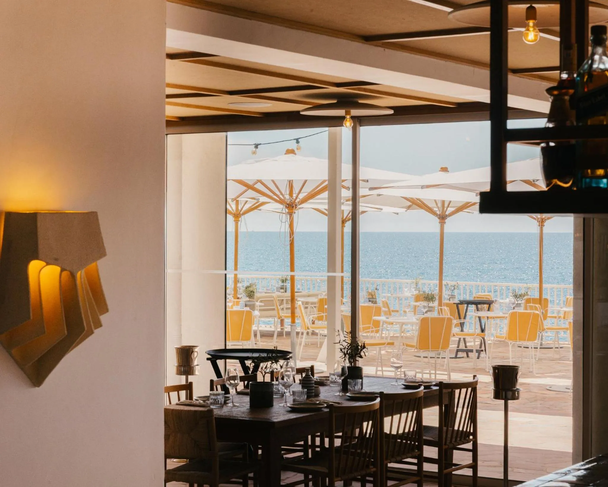 Restaurant/places to eat in Les Roches Rouges, a Beaumier hotel