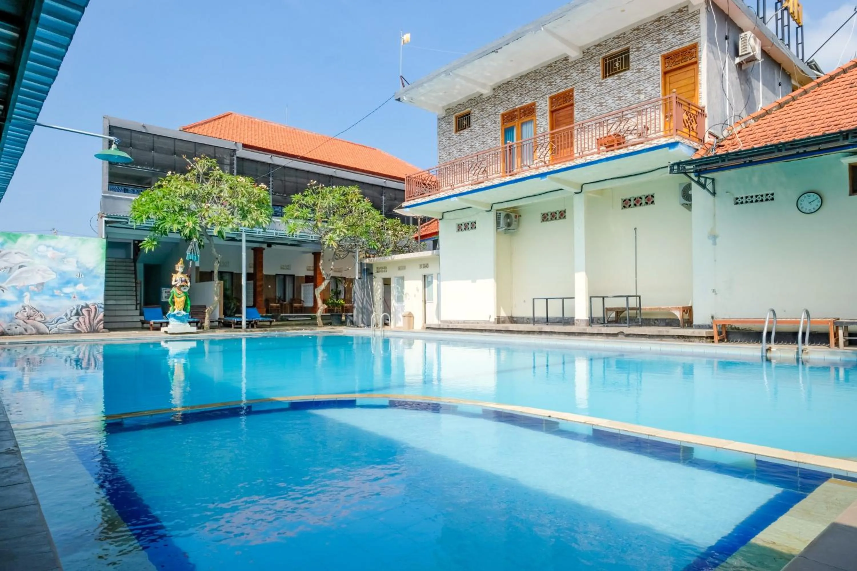 Swimming pool in RedDoorz Plus @ Singaraja