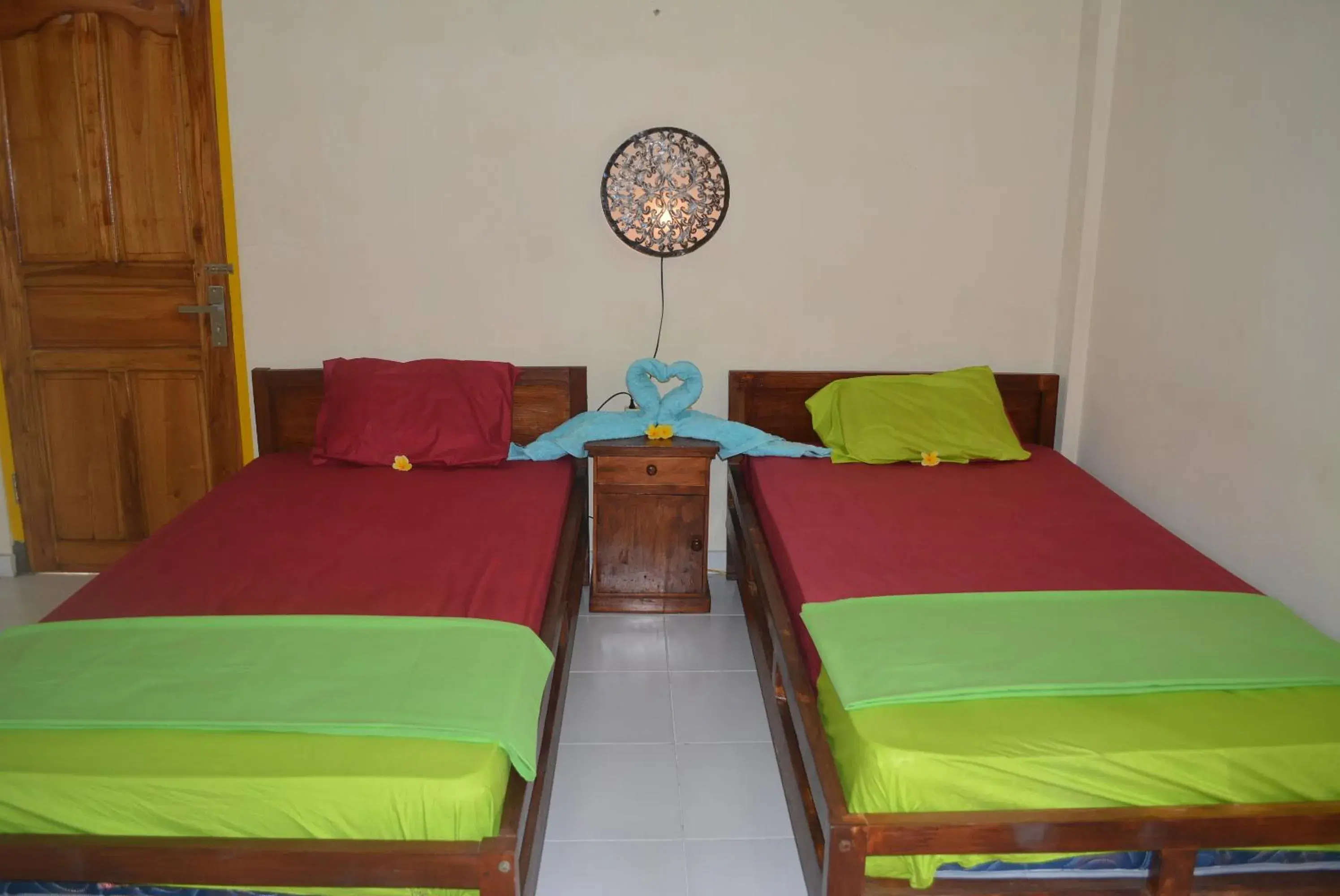 Standard Twin Room in Repag Wayan Canggu Hostel Standard Twin Room in Repag Wayan Canggu Hostel