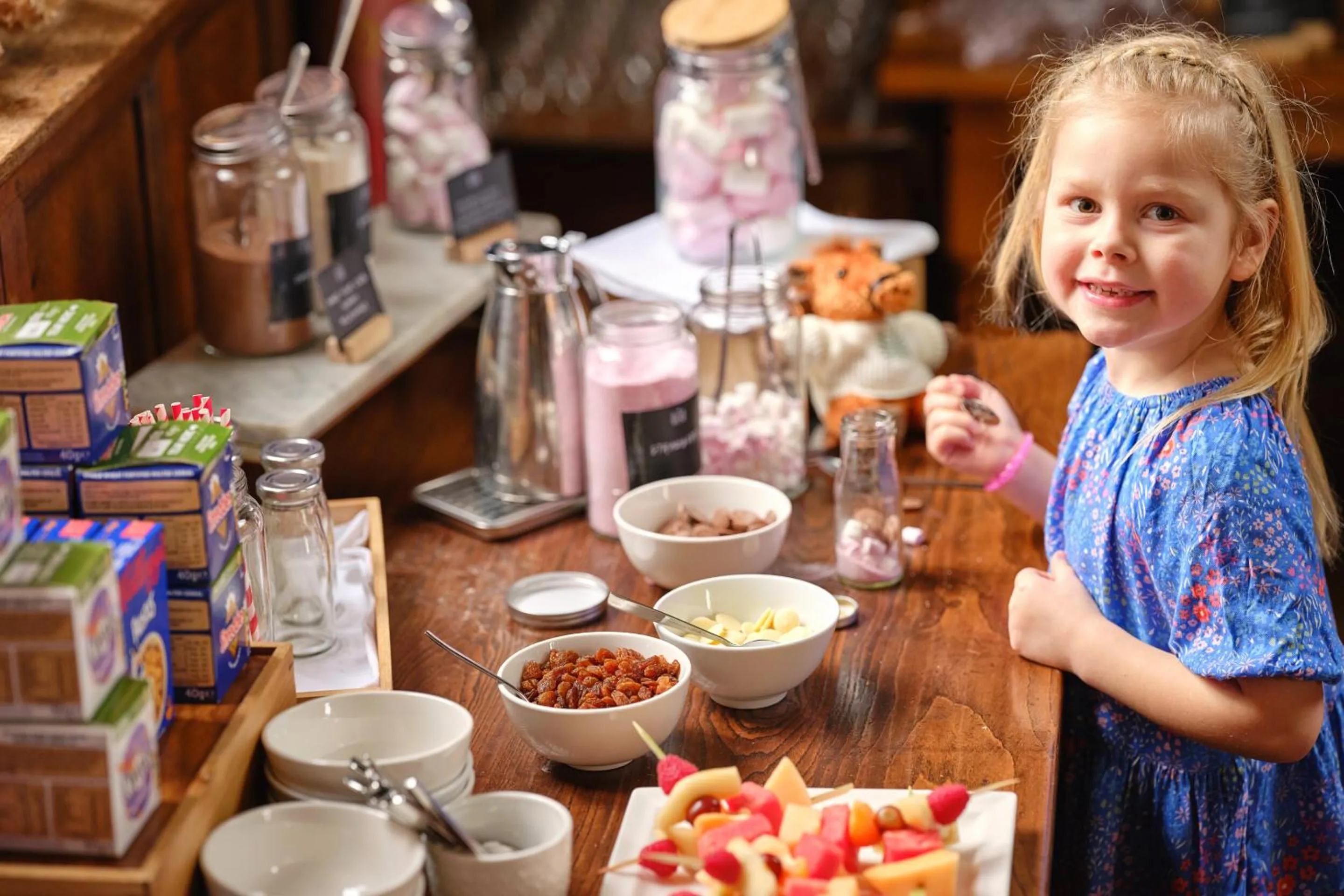 children in Ellenborough Park