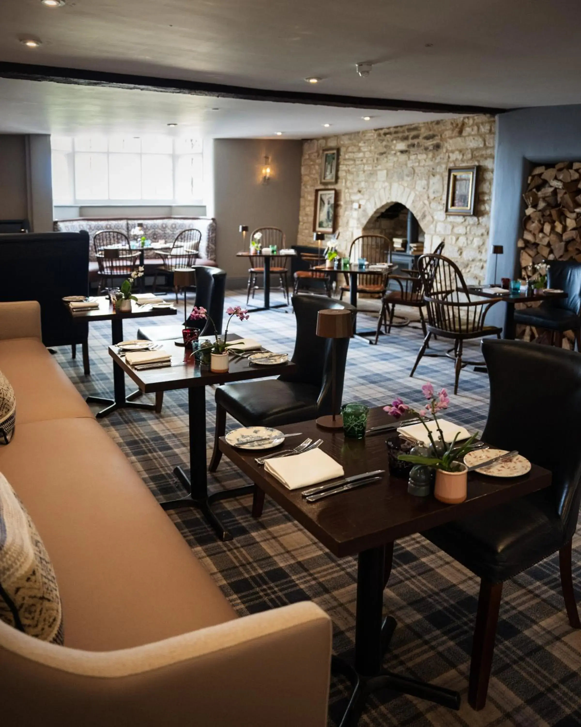 Restaurant/places to eat in Ellenborough Park Restaurant/places to eat in Ellenborough Park