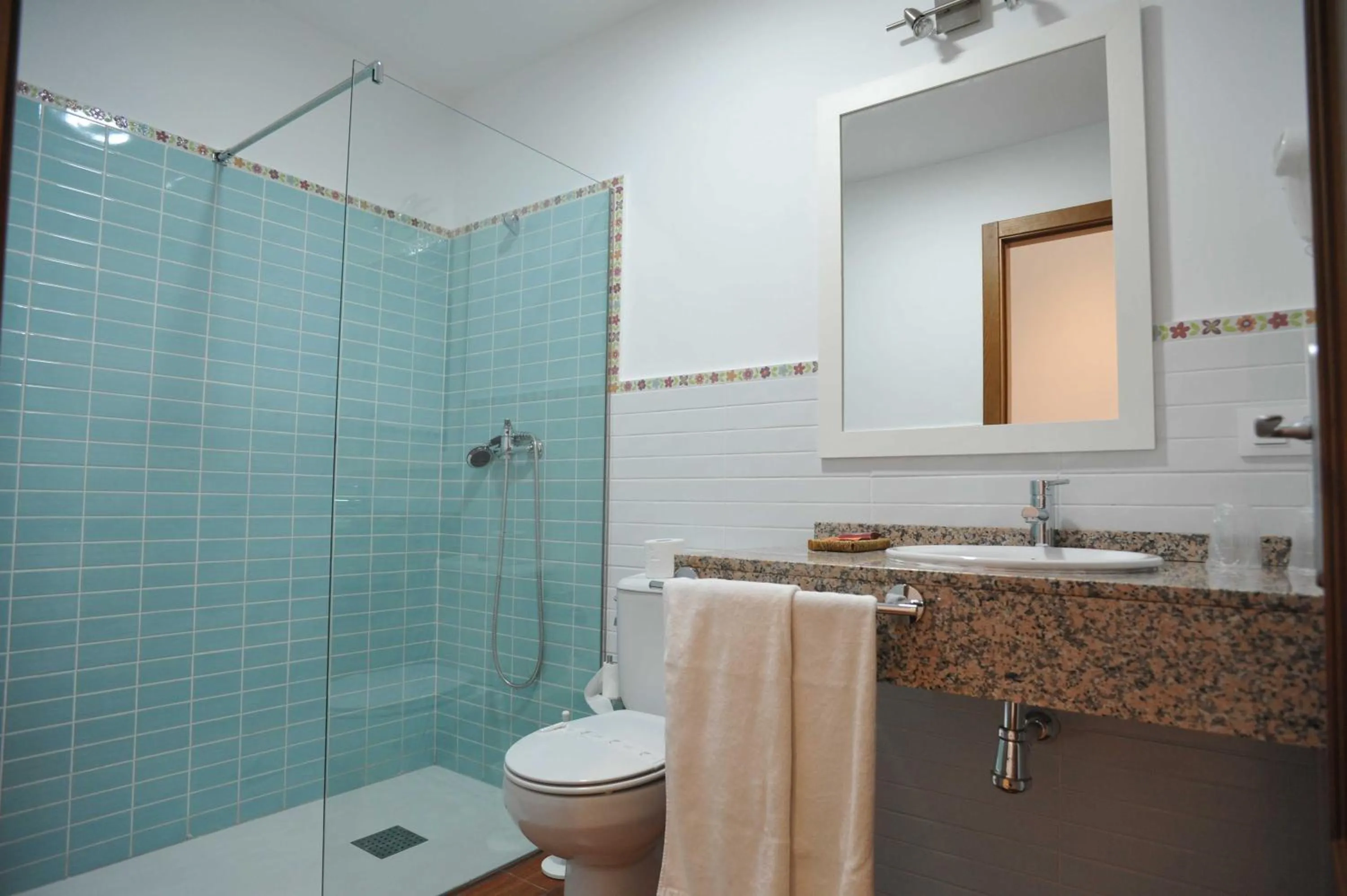Double or Twin Room - single occupancy in Hotel Rural Hosteria Fontivieja TR-CC-195