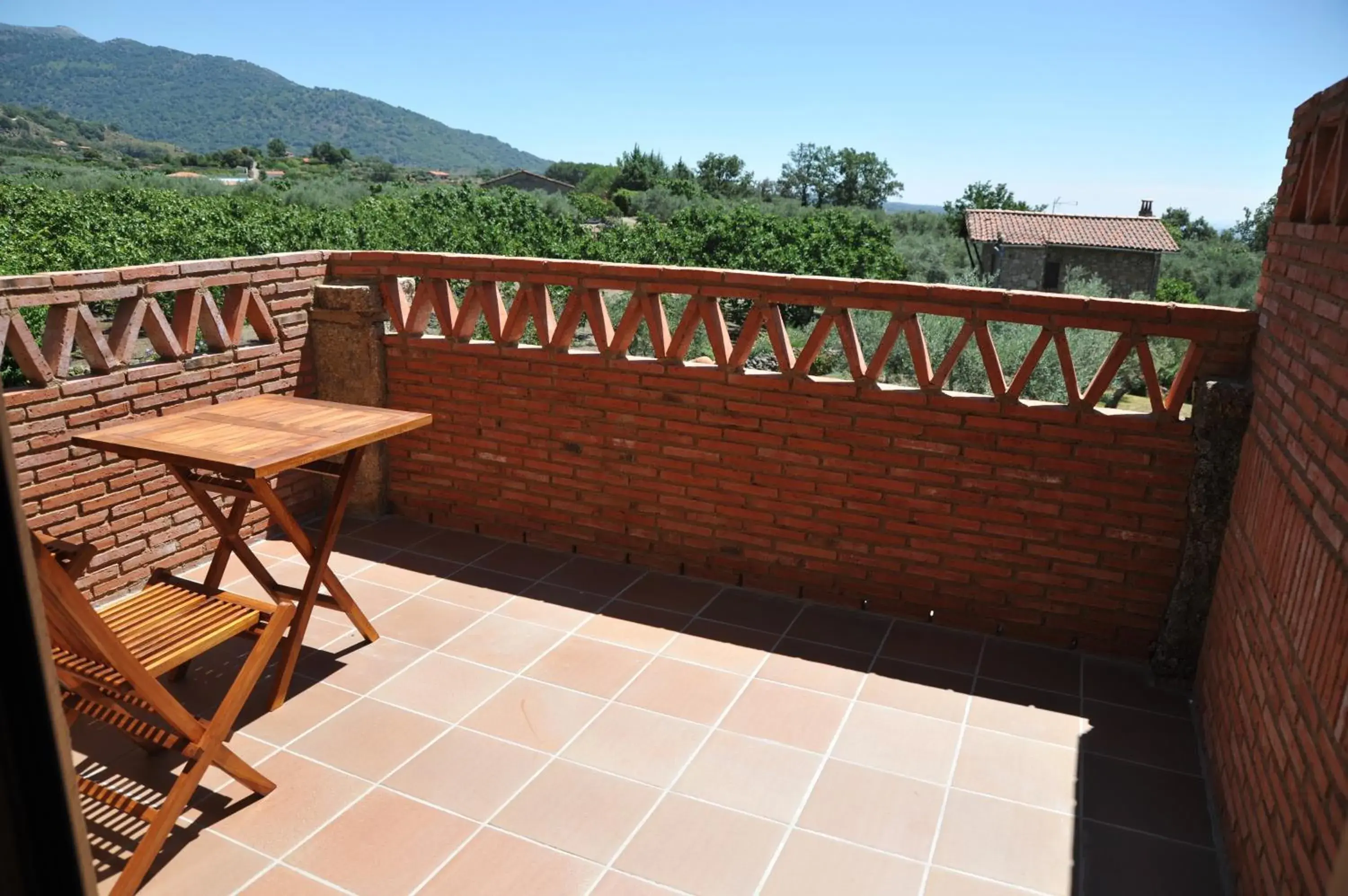 Double or Twin Room - single occupancy in Hotel Rural Hosteria Fontivieja TR-CC-195 Double or Twin Room - single occupancy in Hotel Rural Hosteria Fontivieja TR-CC-195
