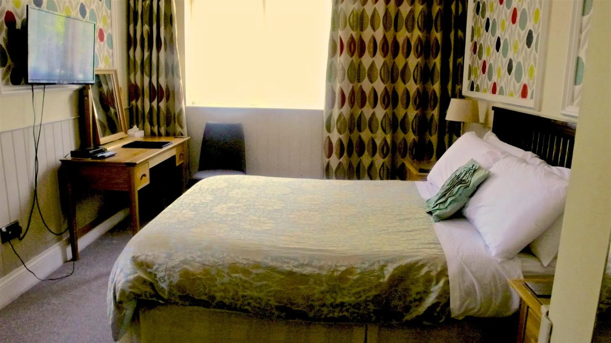 Bed in Acorn Guest House in Hull