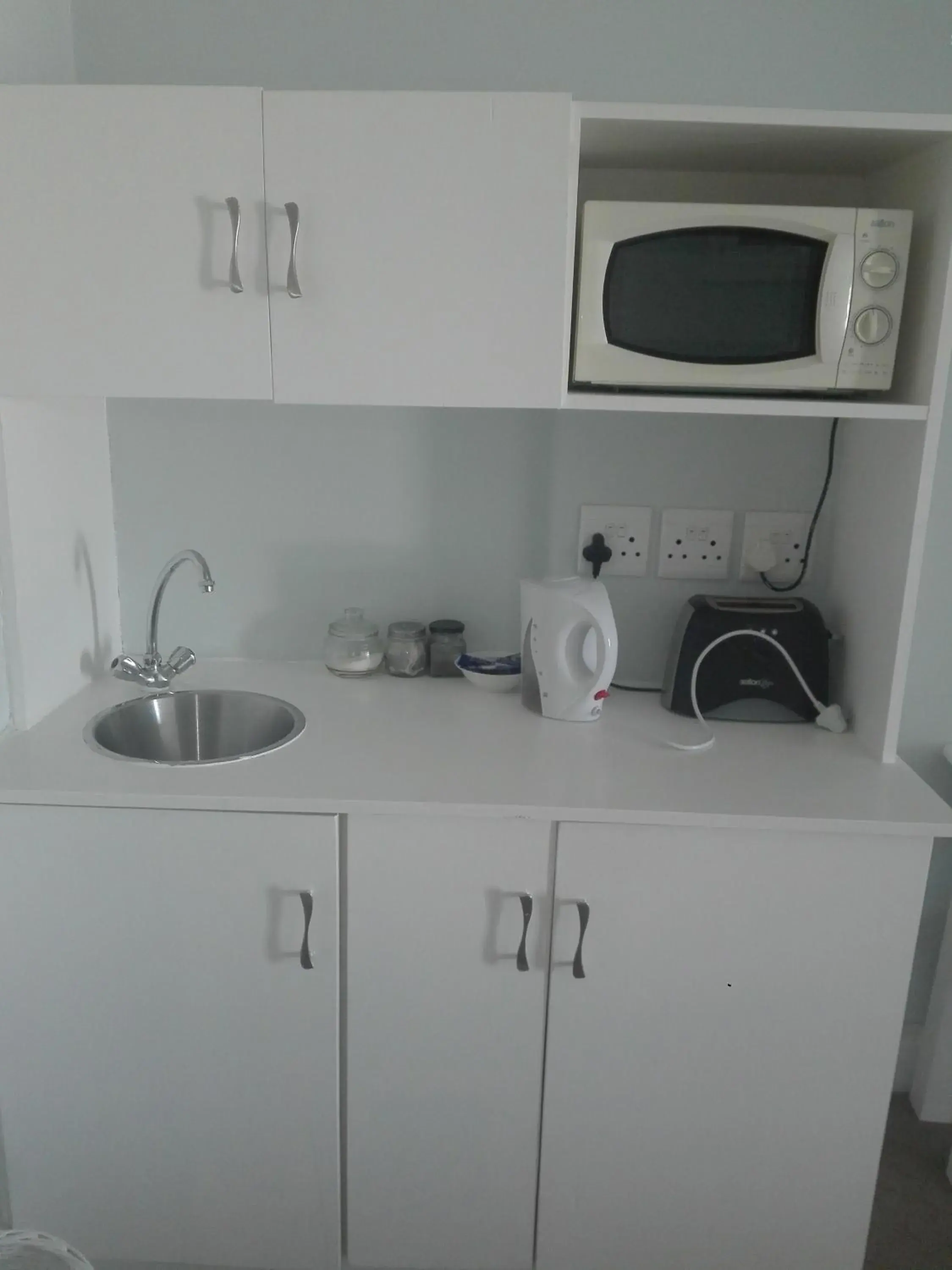 Food and drinks in 61 on Camps Bay Food and drinks in 61 on Camps Bay