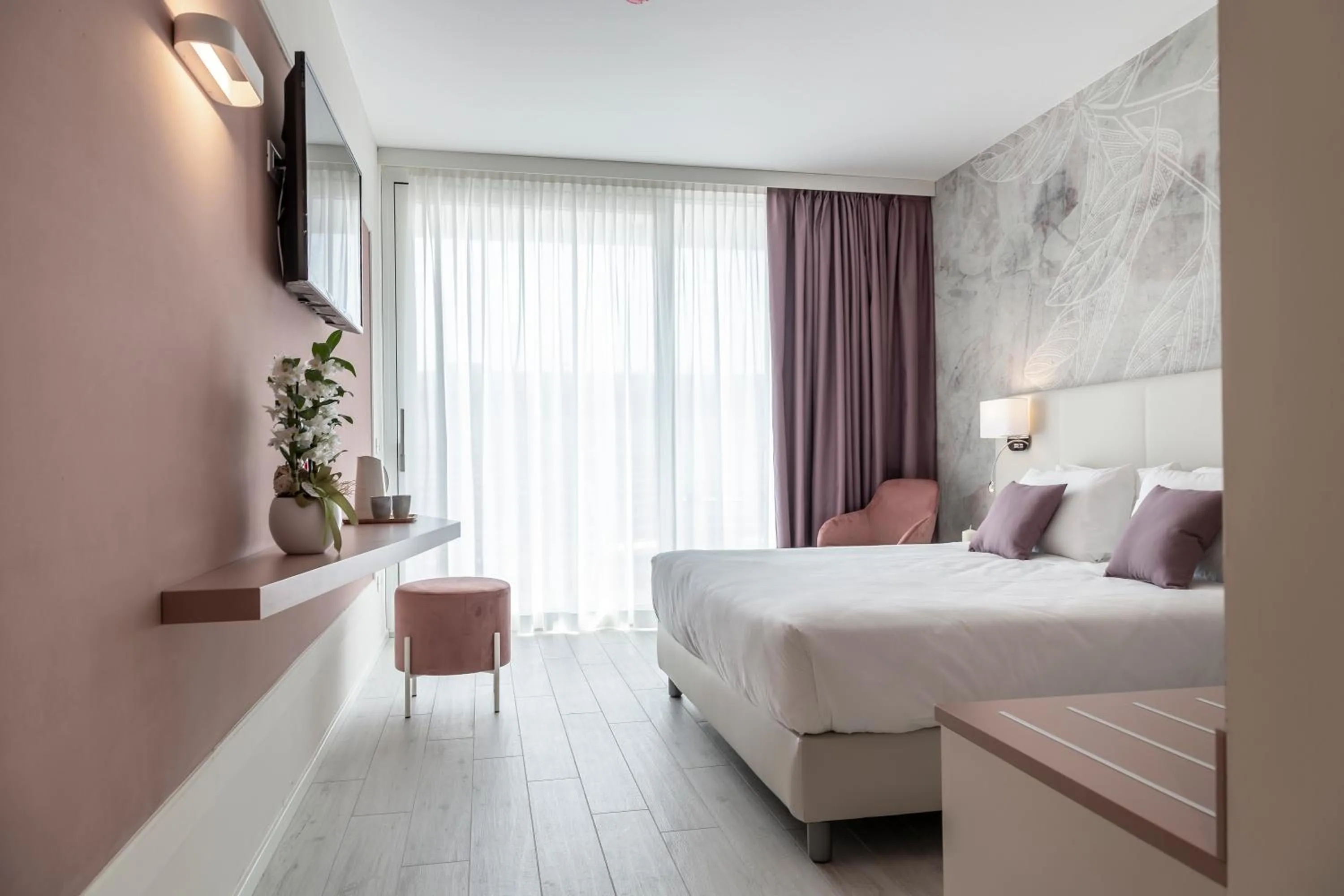 Photo of the whole room, Bed in Hotel Amburgo