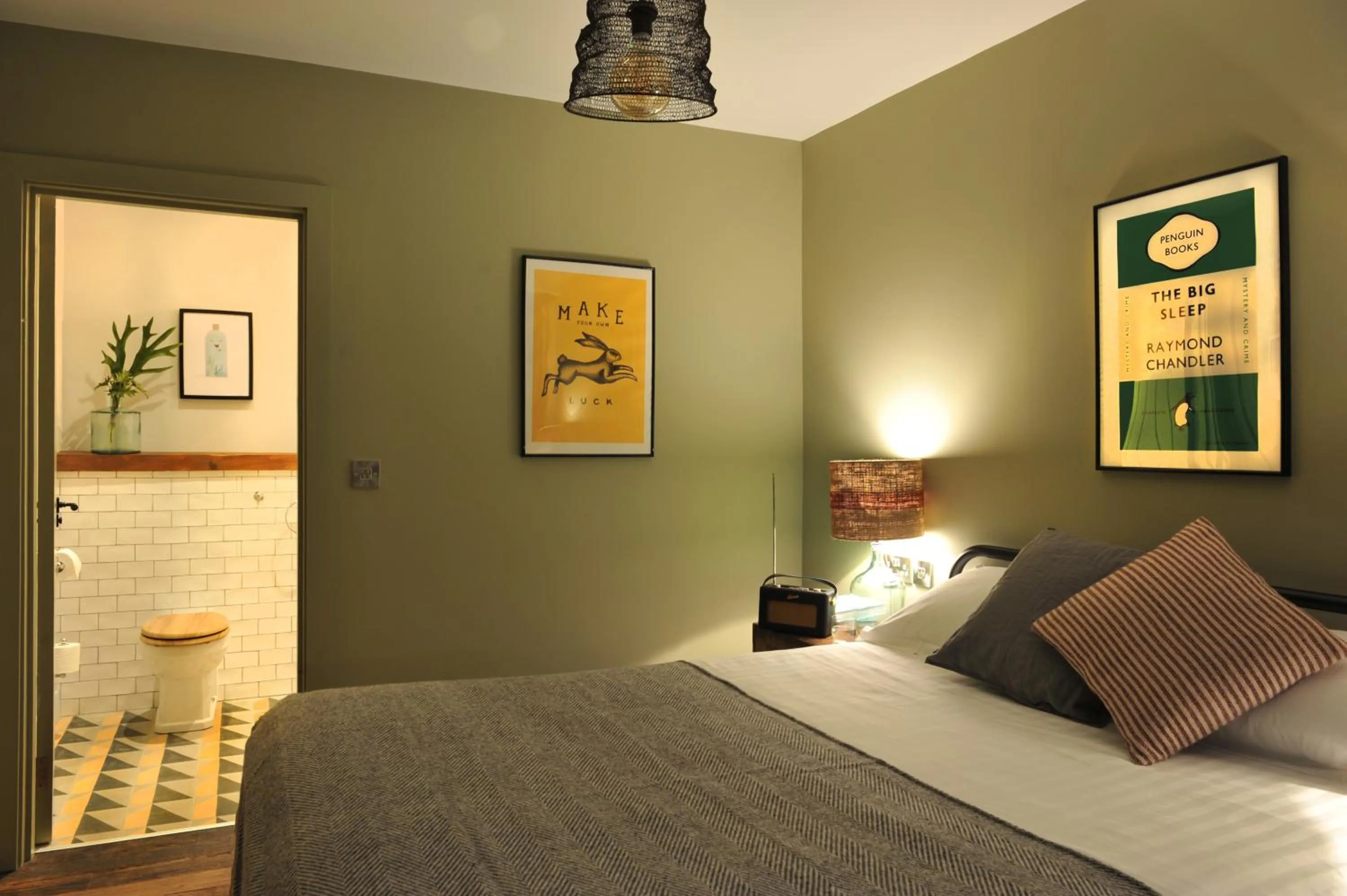 Bed in The Driftwood