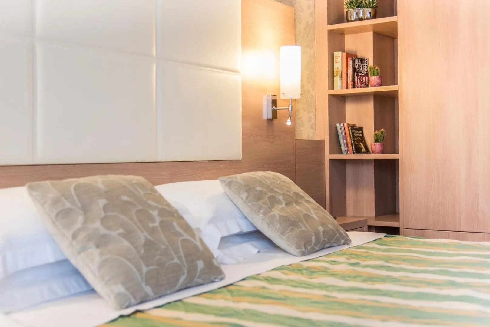 Photo of the whole room, Bed in Michelangelo Cesenatico