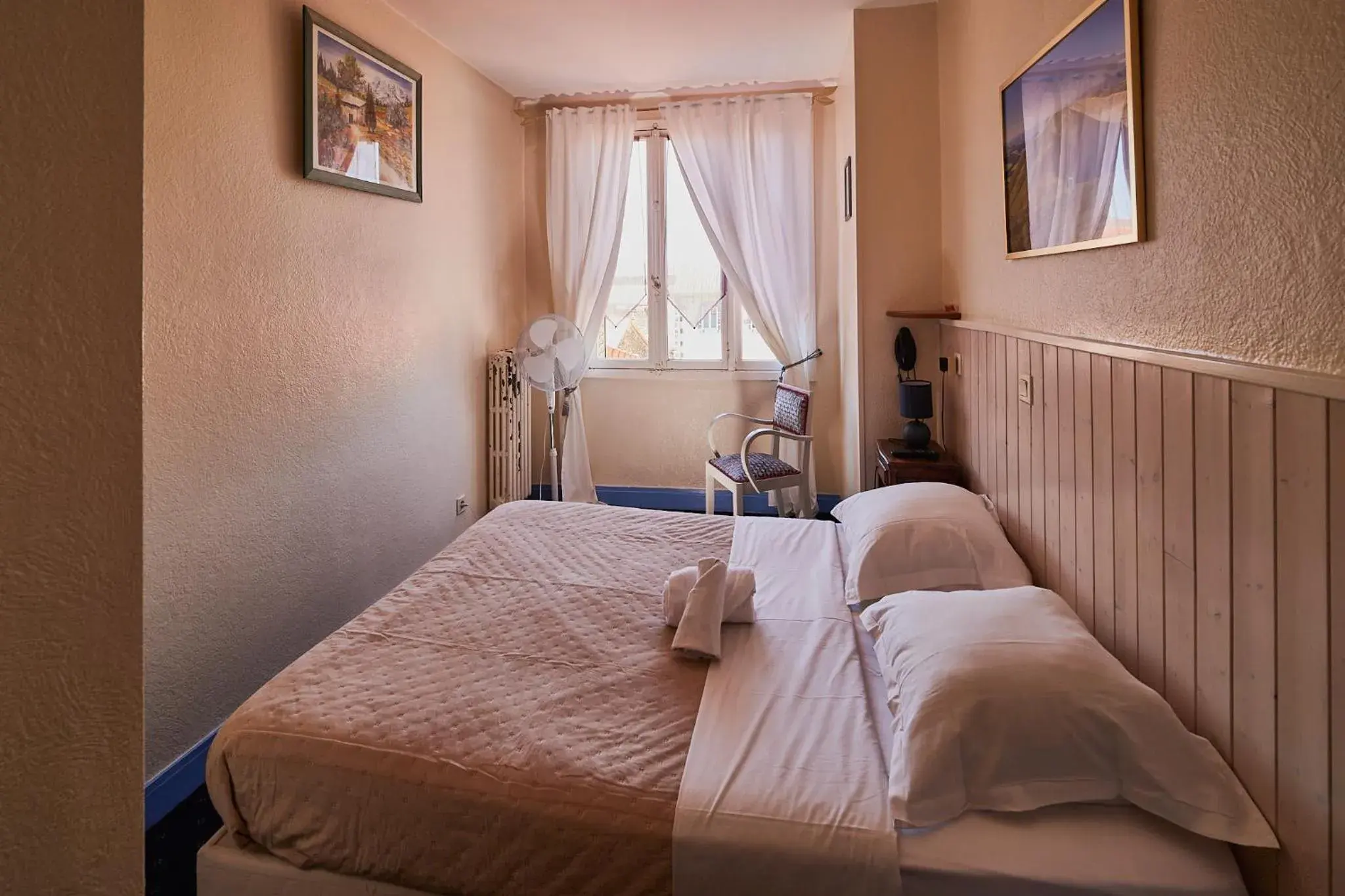 Double Room with Private Bathroom in La Caravelle Double Room with Private Bathroom in La Caravelle