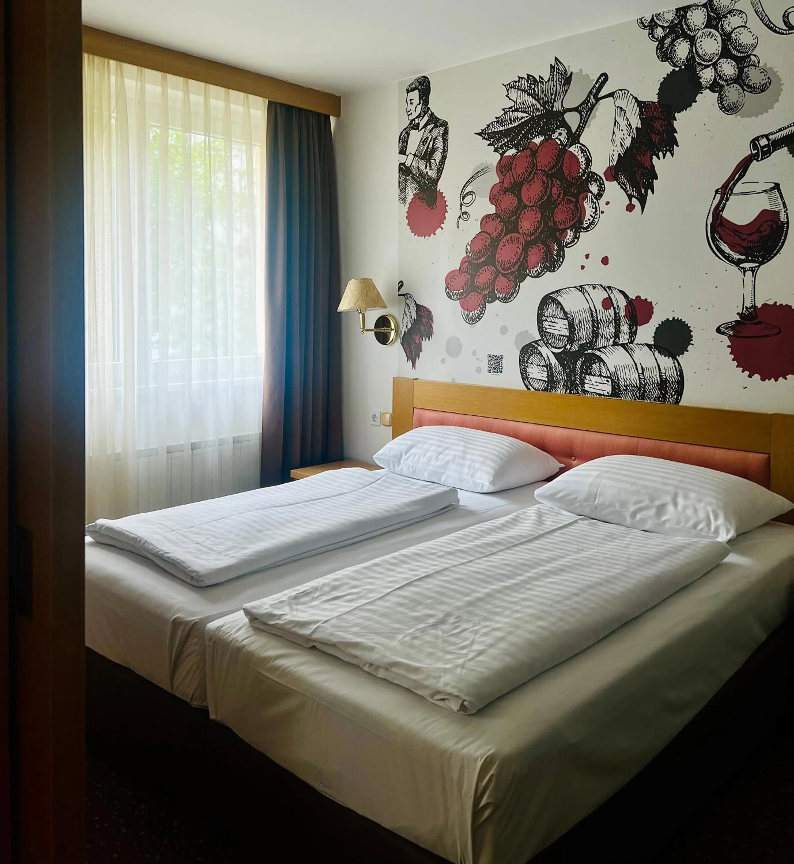 Standard Double or Twin Room in Hotel Piramida