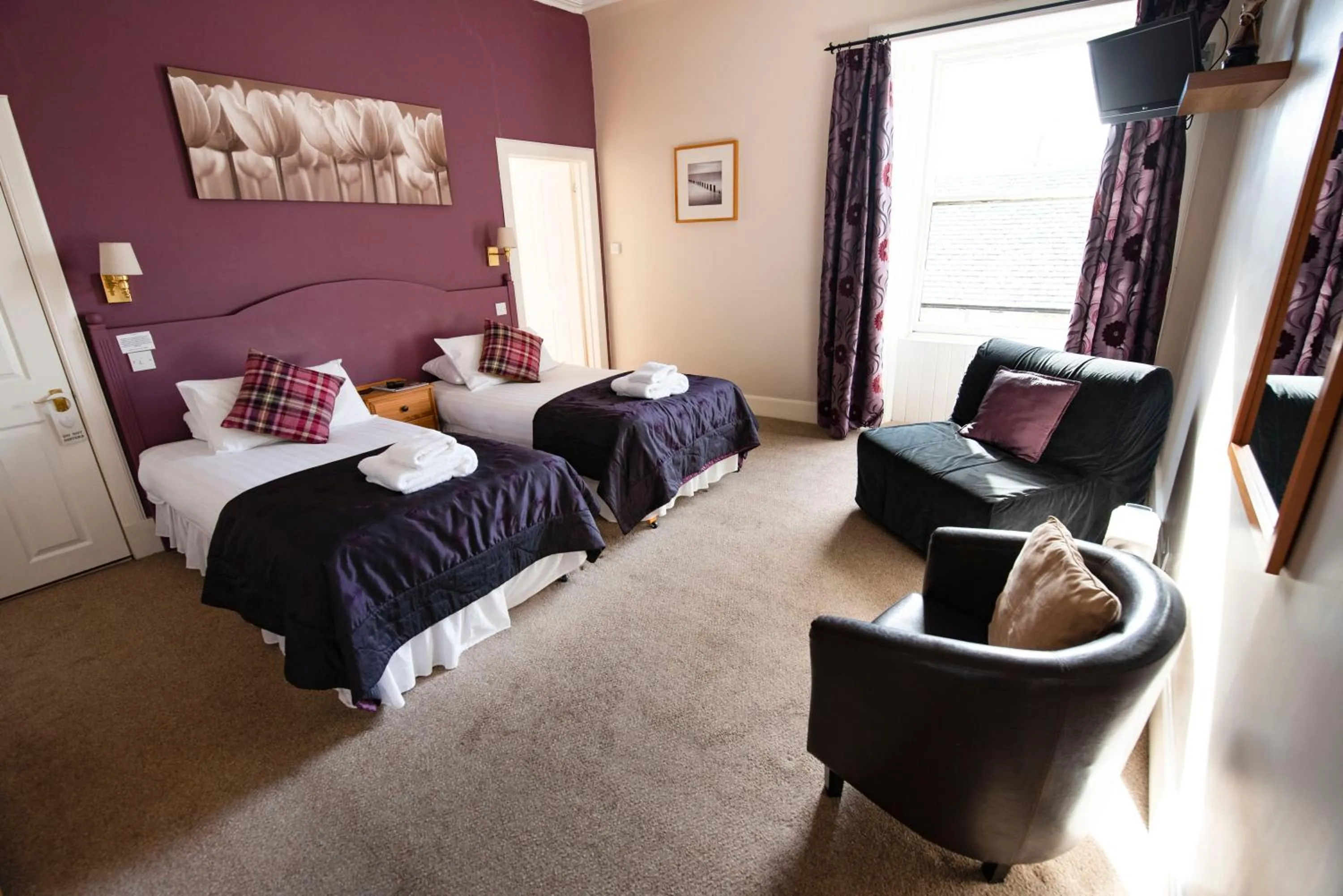 Bed in The Kirkmichael Hotel