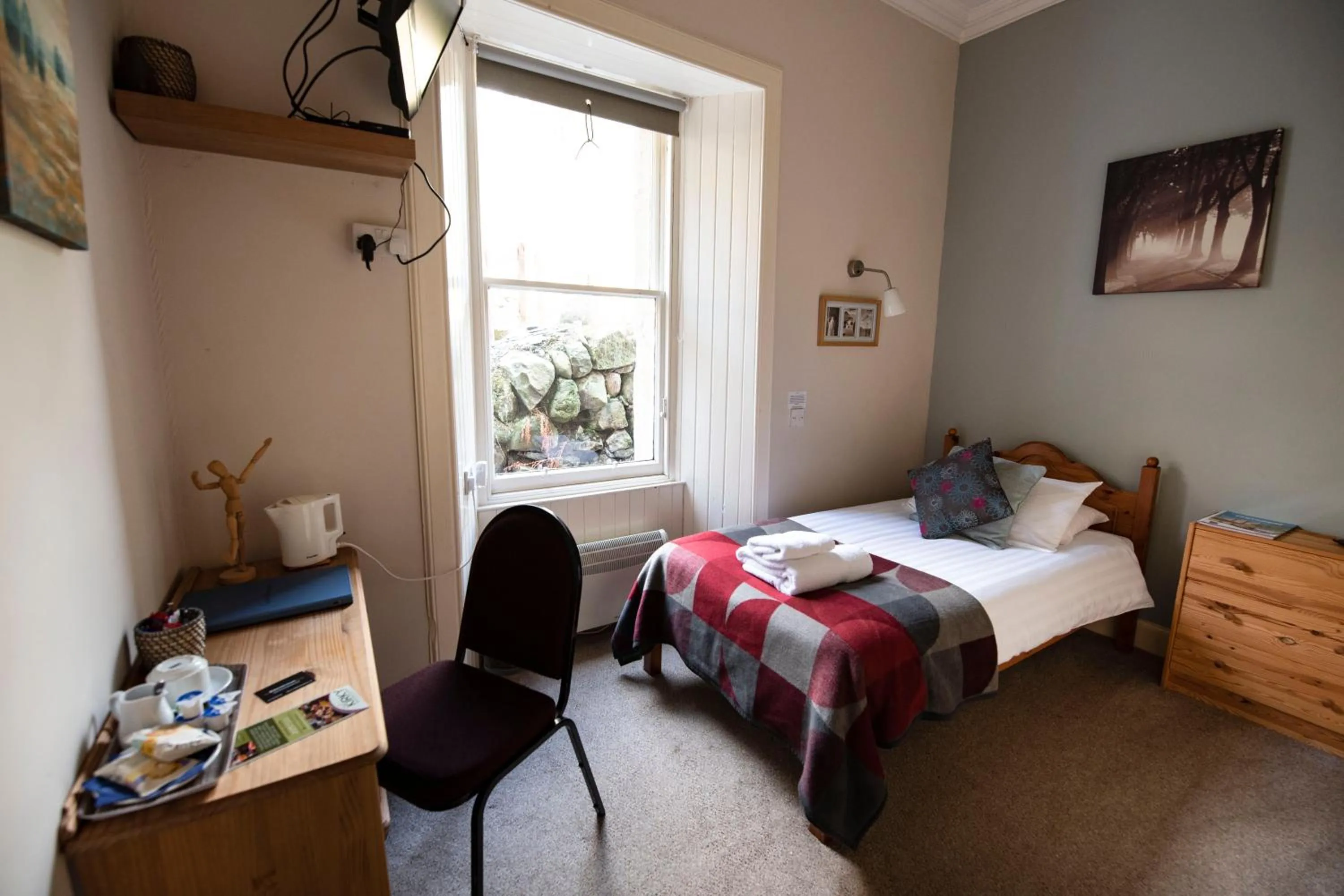 Bed in The Kirkmichael Hotel