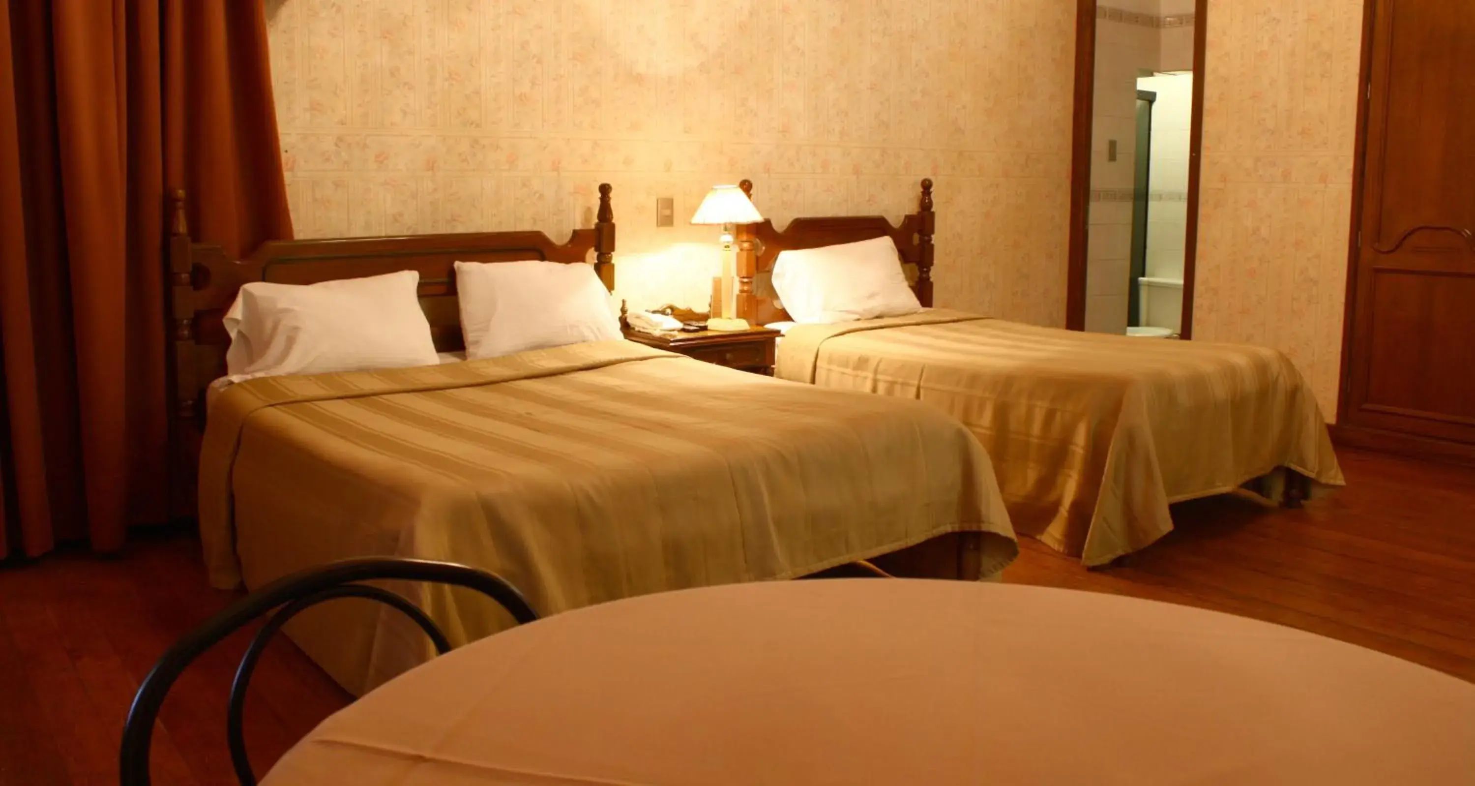 Bed in Capital Plaza Hotel Bed in Capital Plaza Hotel