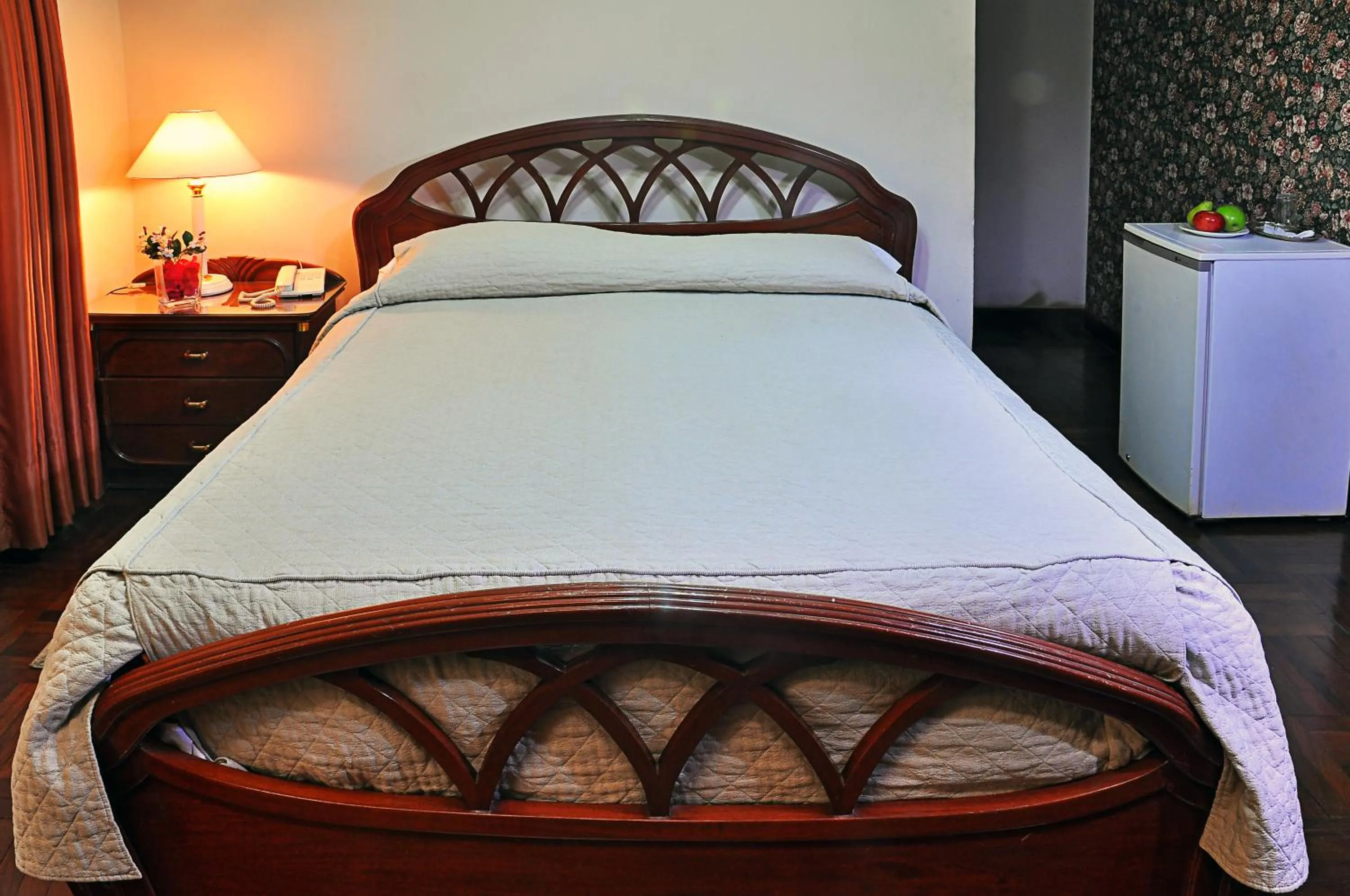 Bed in Capital Plaza Hotel