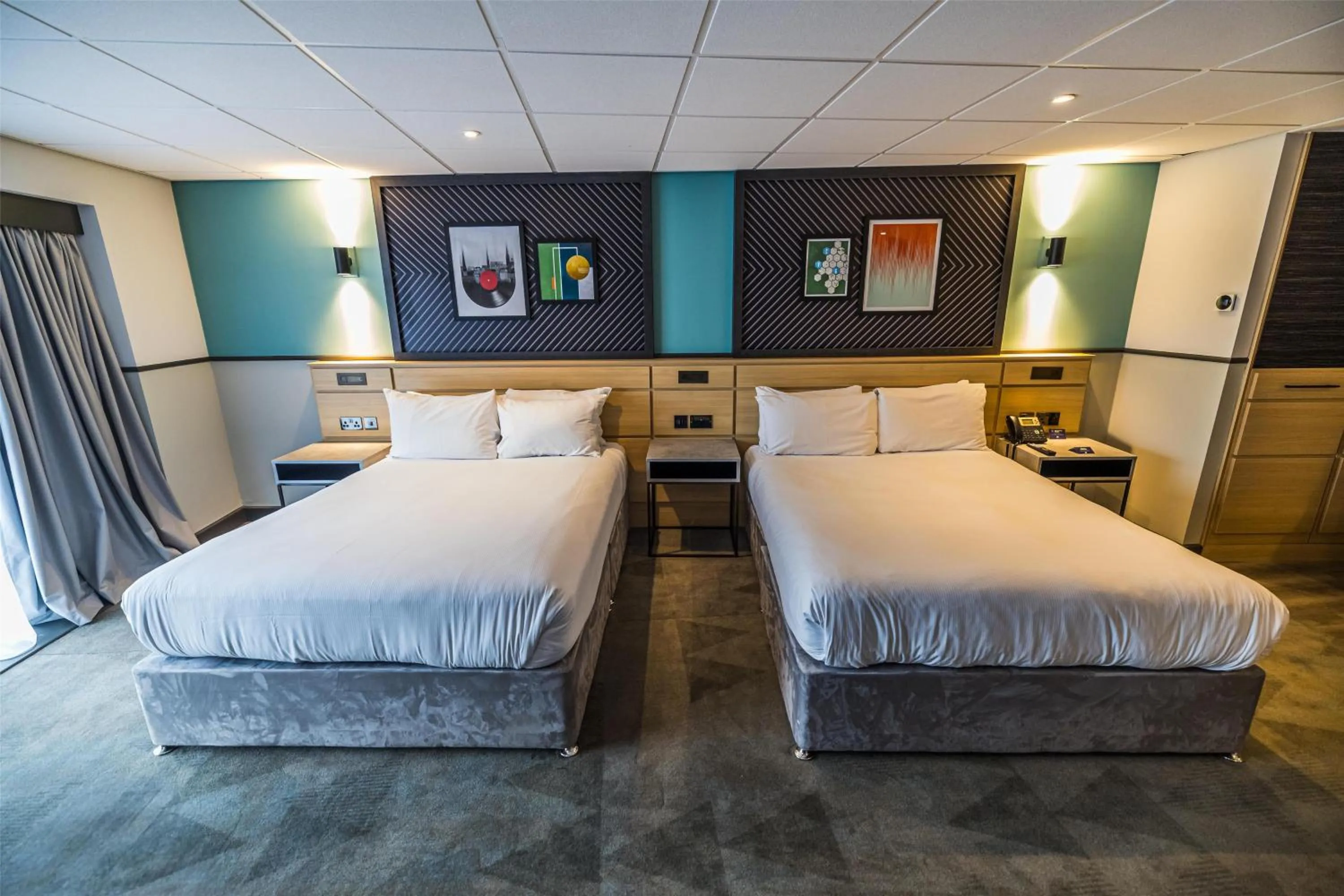 Bed in DoubleTree by Hilton Coventry Building Society Arena