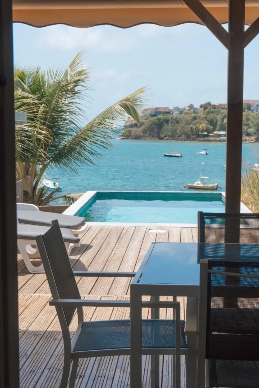Villa lagoon