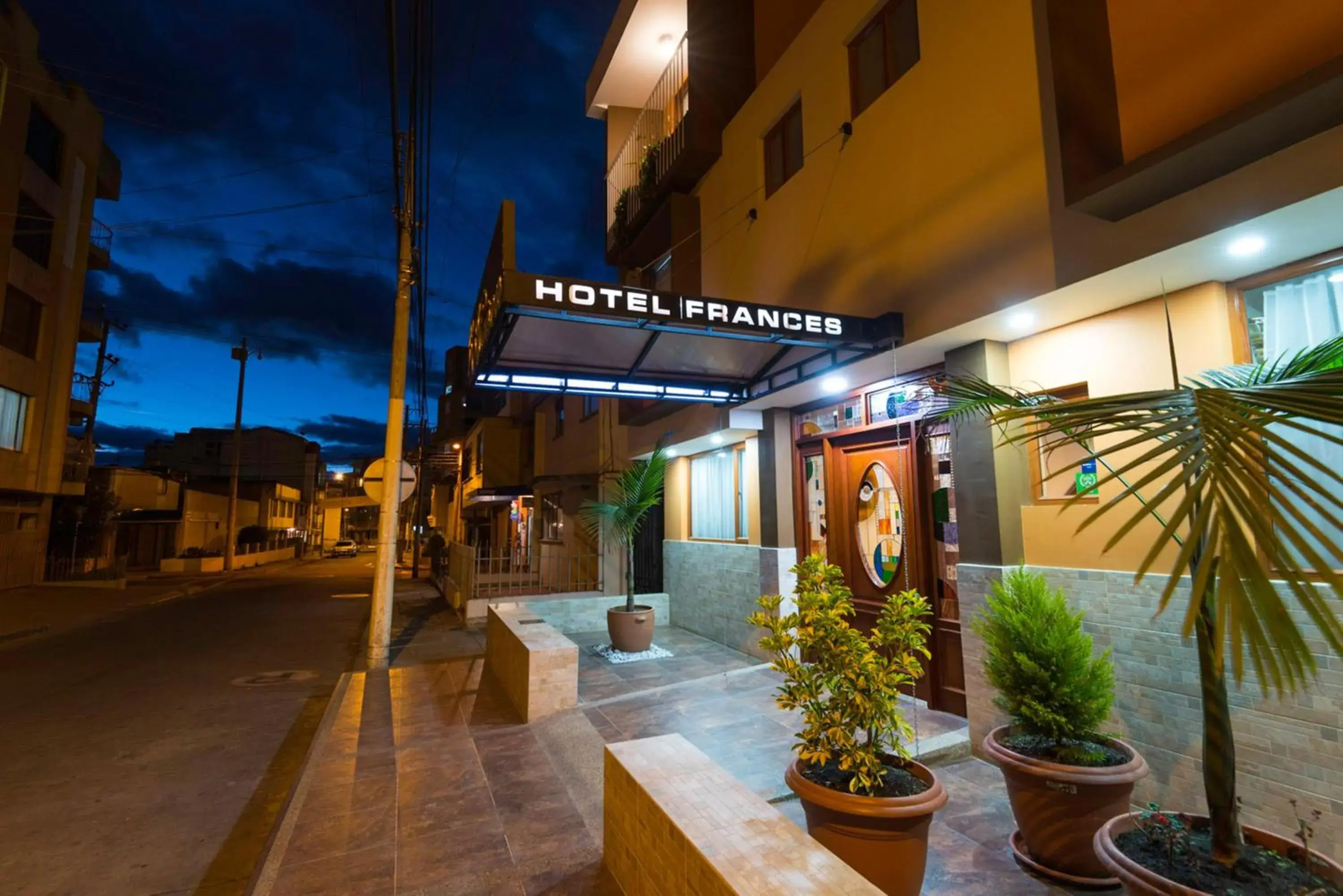 Facade/entrance in Hotel Francés La Maison Facade/entrance in Hotel Francés La Maison