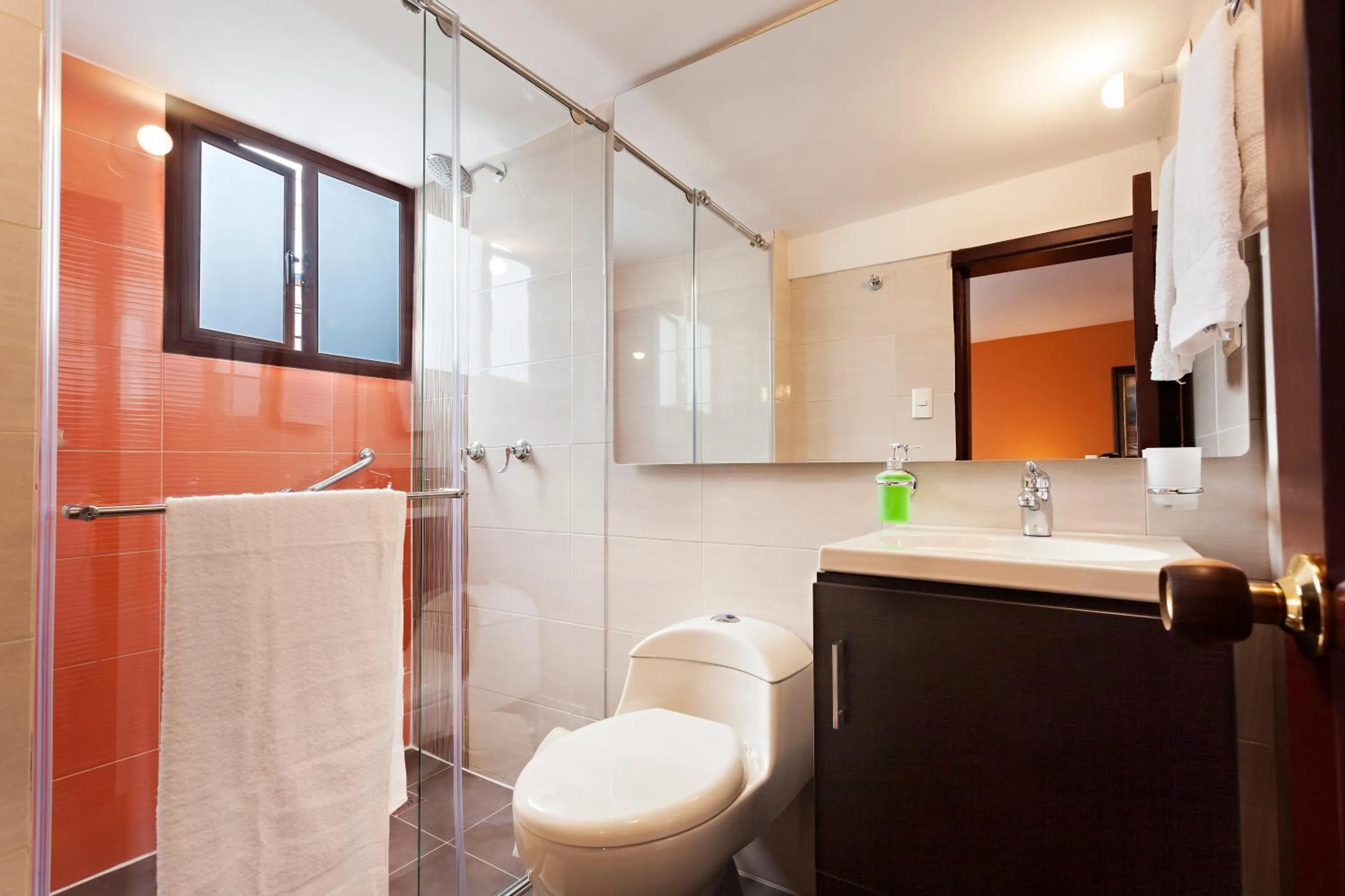 Day in Hotel Francés La Maison