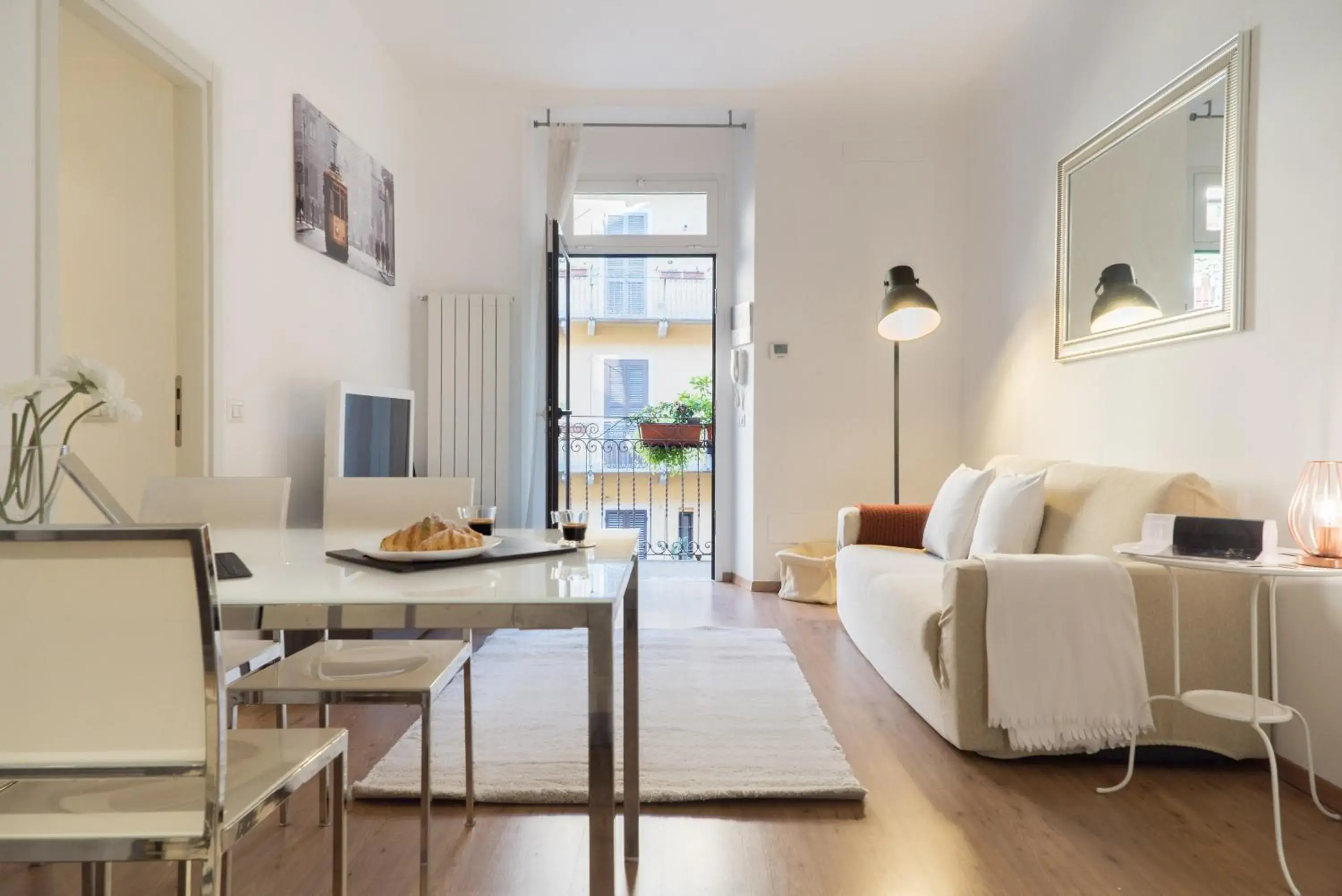 Charming Sempione Apartment Charming Sempione Apartment