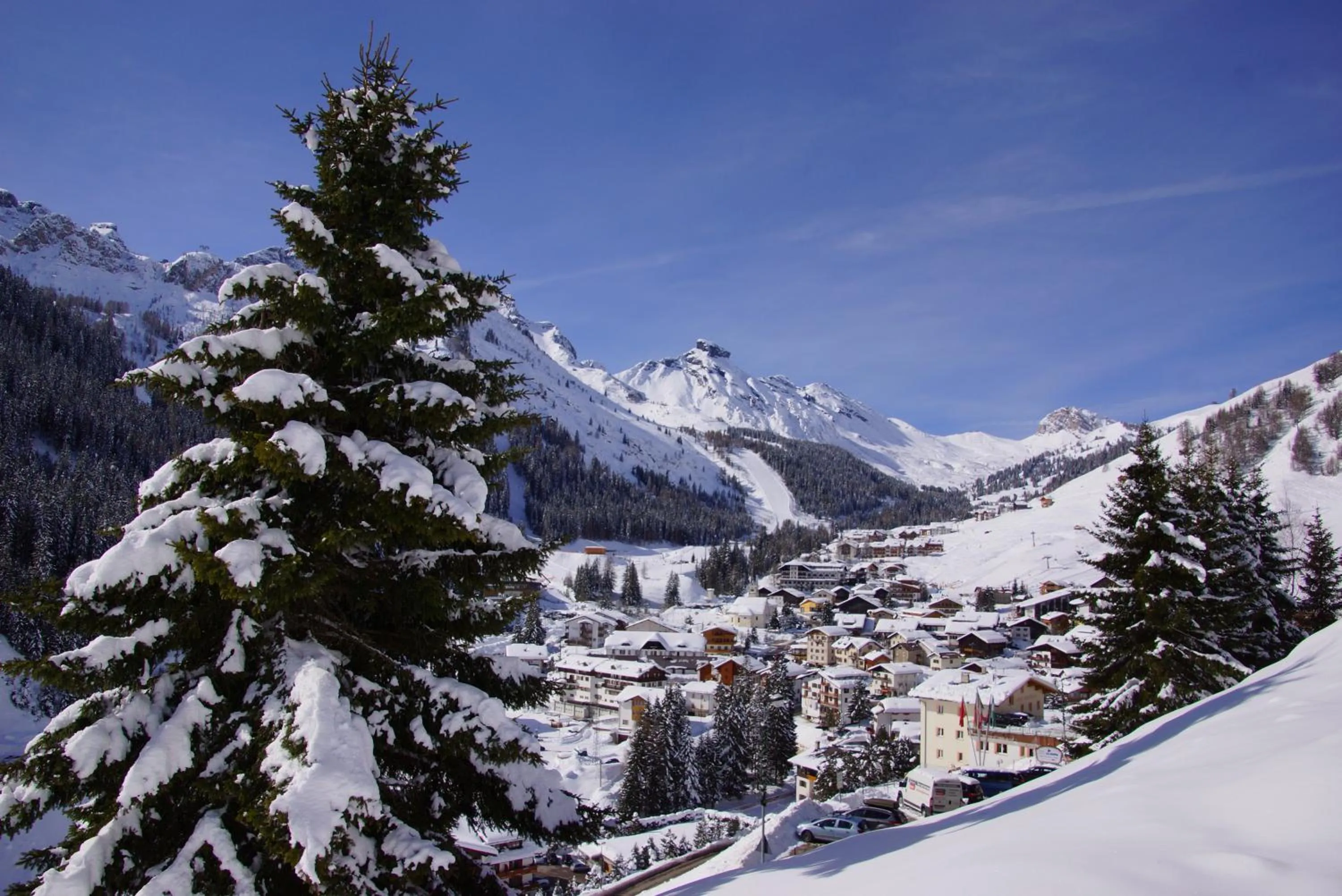 Nearby landmark in Residence Baita Antlia