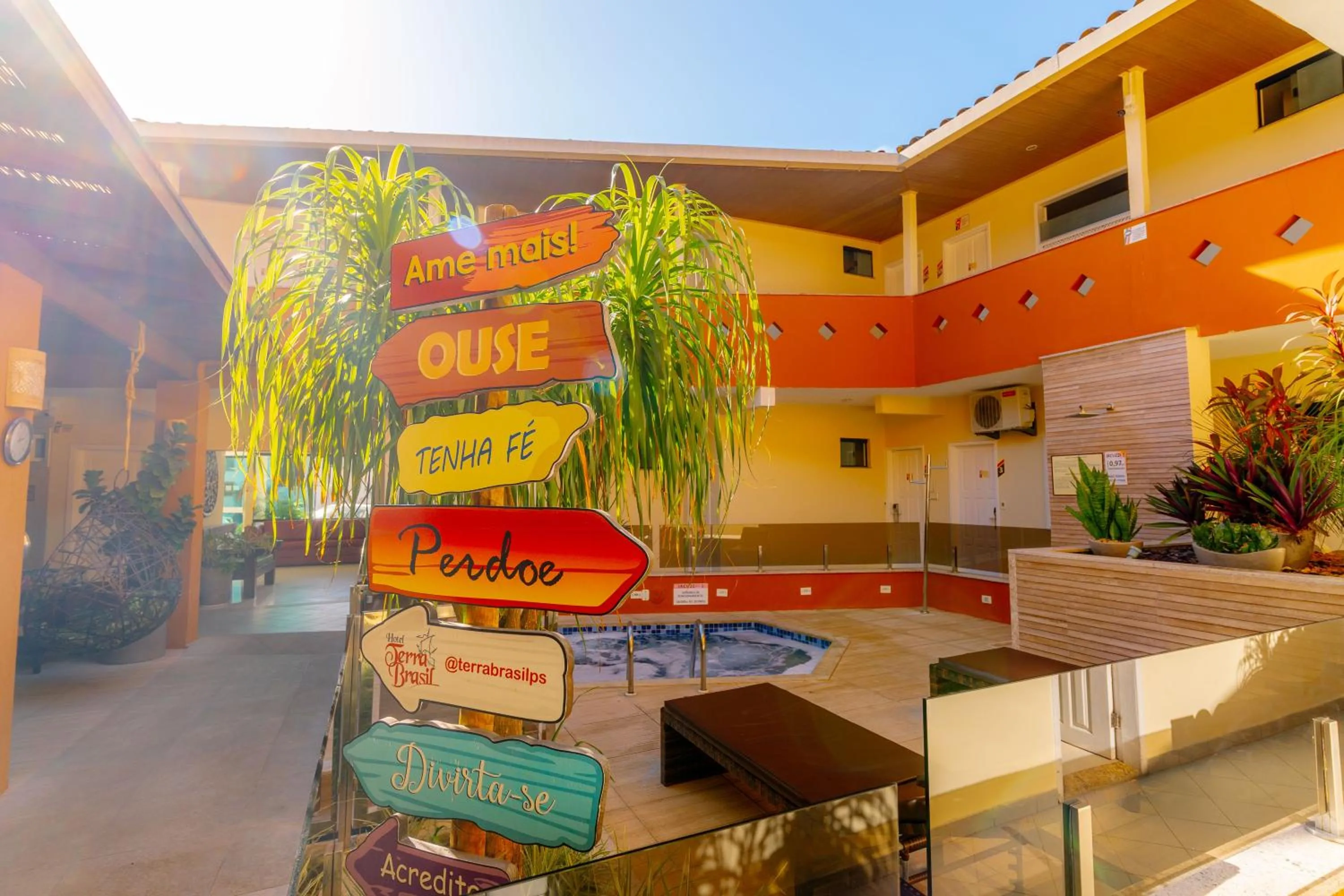 Property building in Rede Andrade Terra Brasil