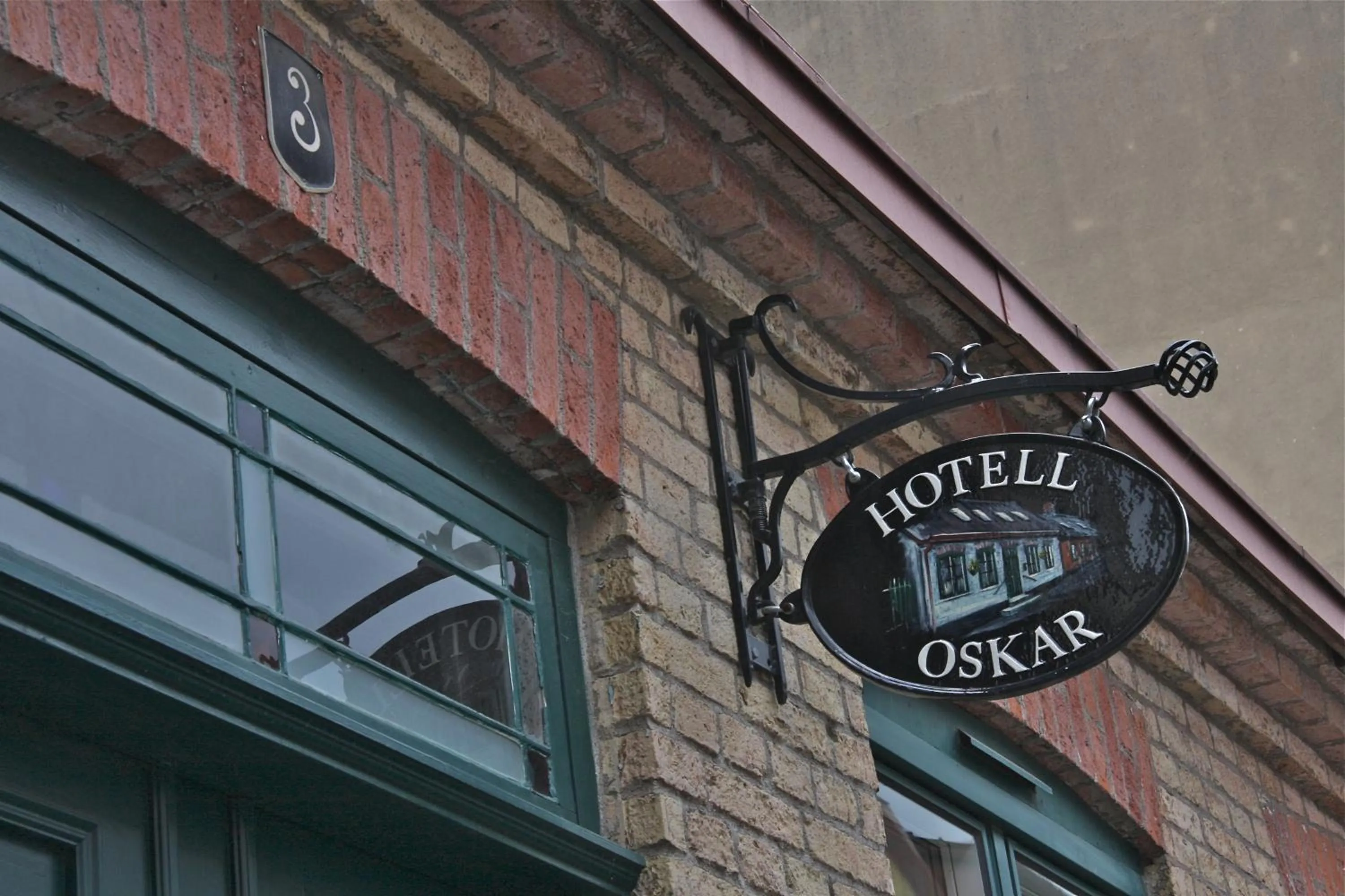 Facade/entrance in Hotell Oskar