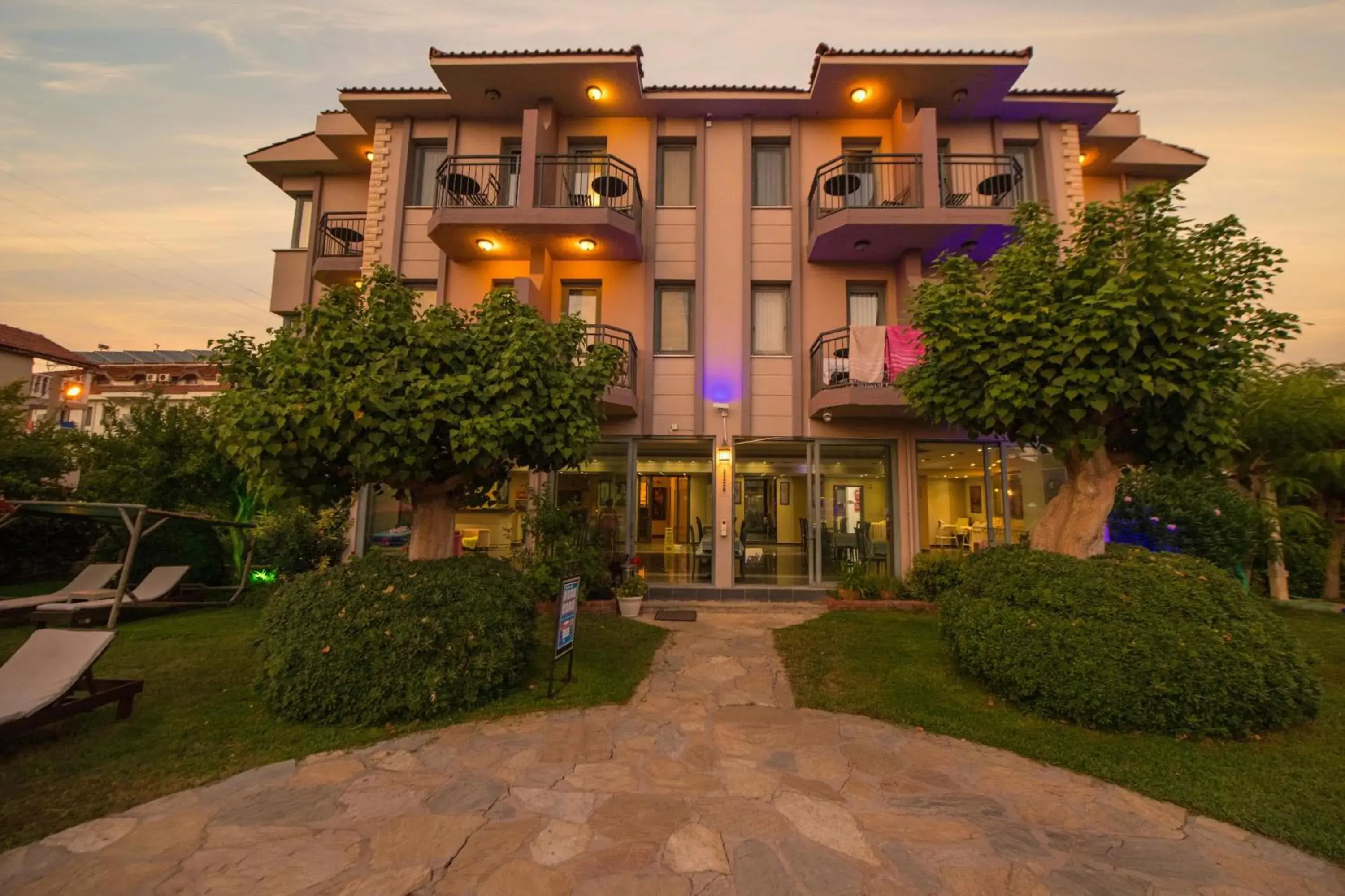 Property building in Golden Moon Hotel Property building in Golden Moon Hotel