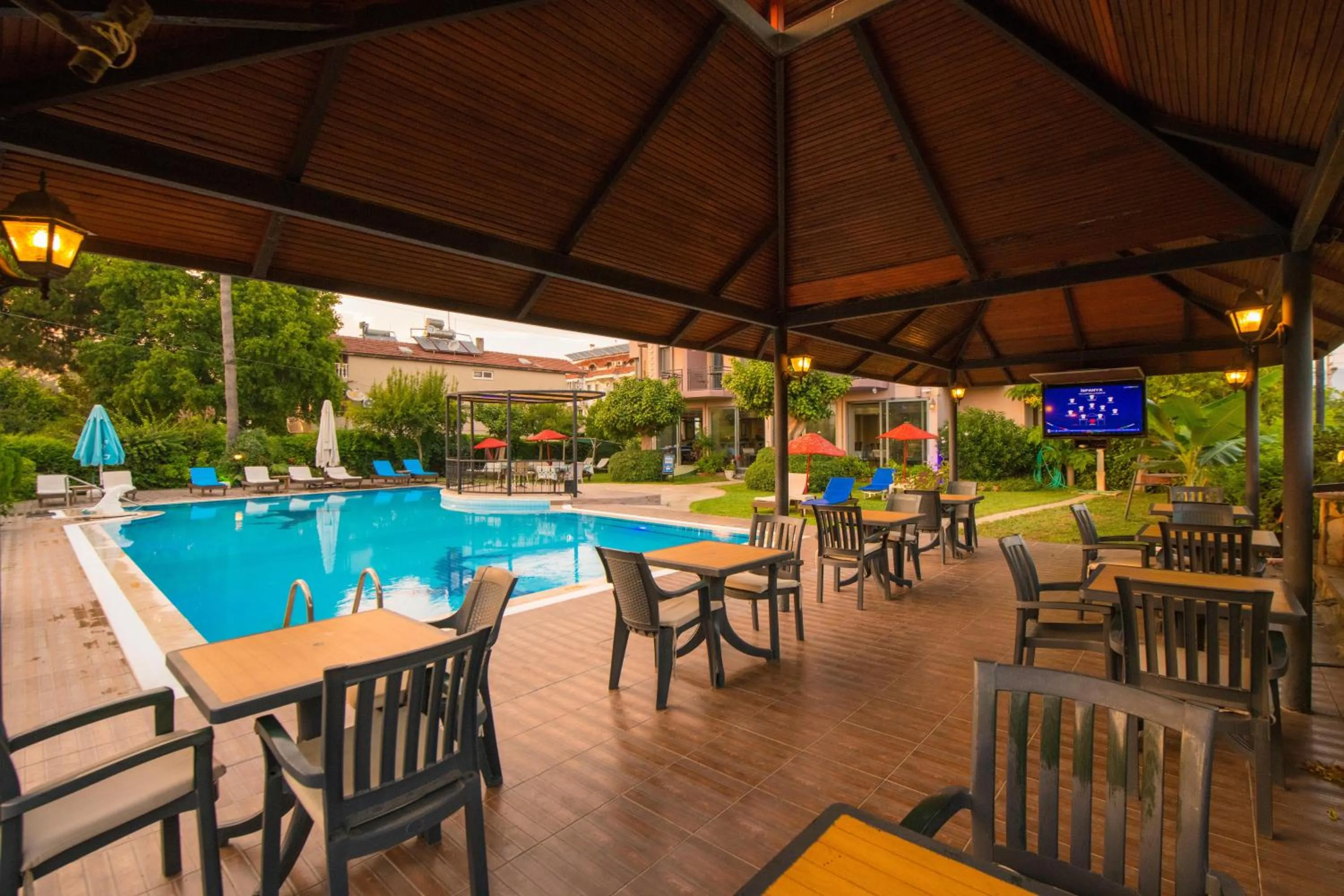 Balcony/Terrace in Golden Moon Hotel