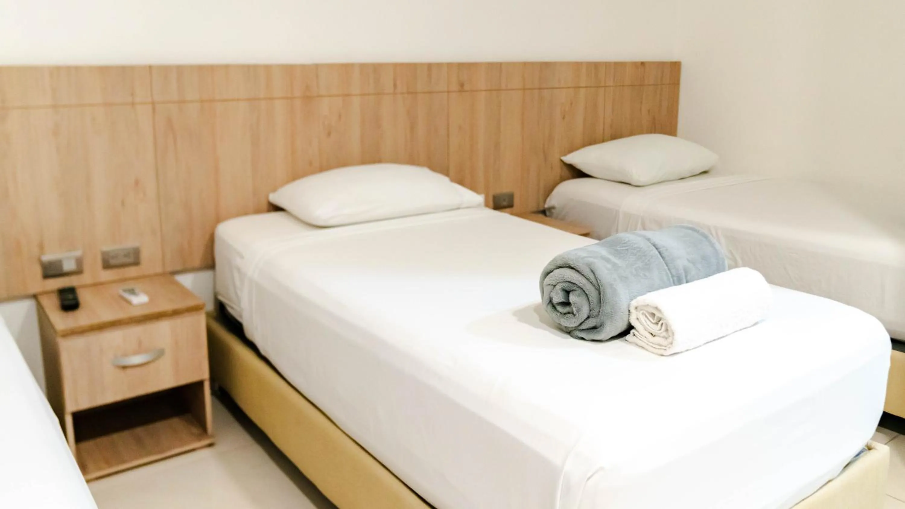 Photo of the whole room, Bed in Hotel Viña Del Mar