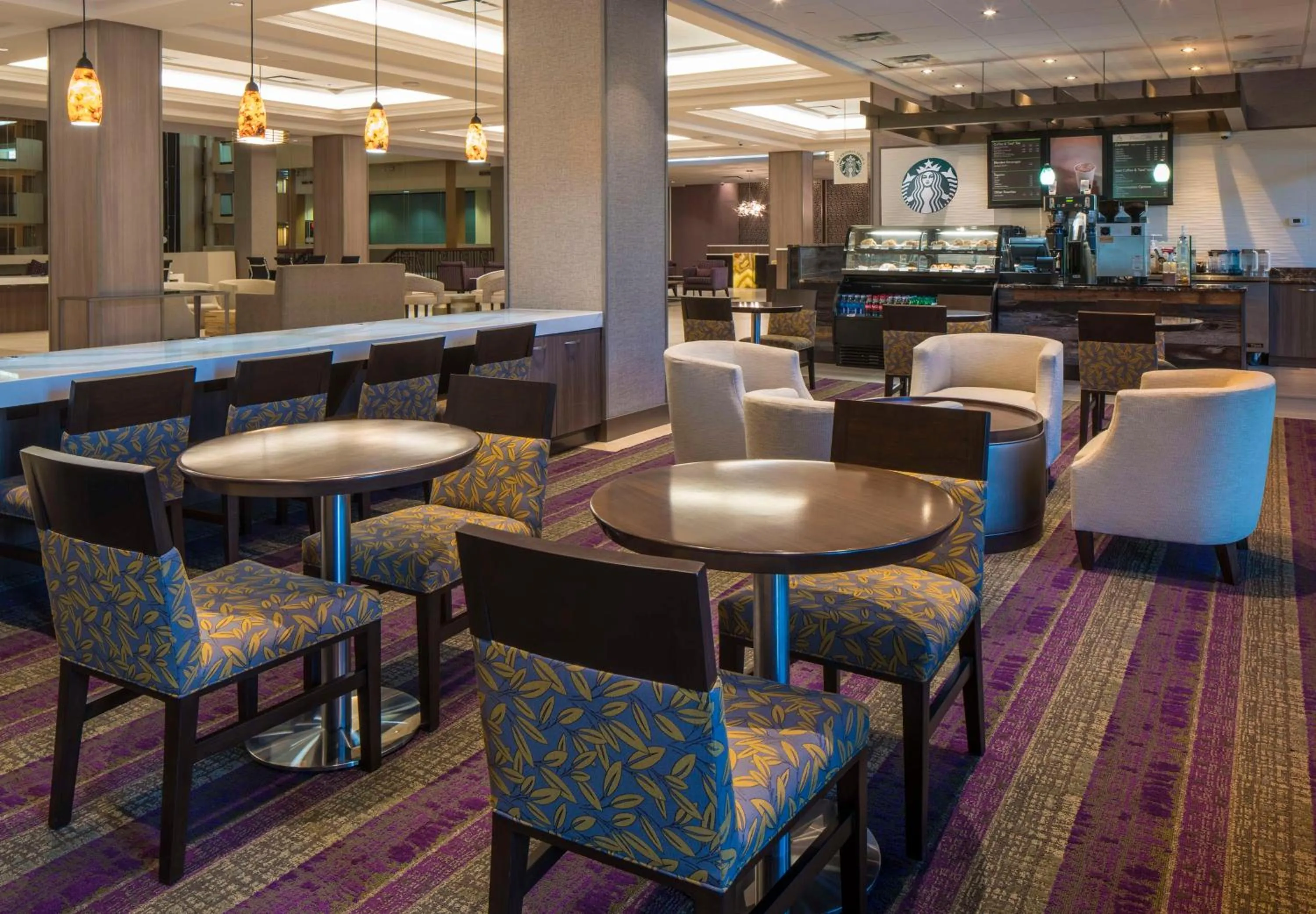 Restaurant/places to eat in Hilton Washington DC/Rockville Hotel & Executive Meeting Center