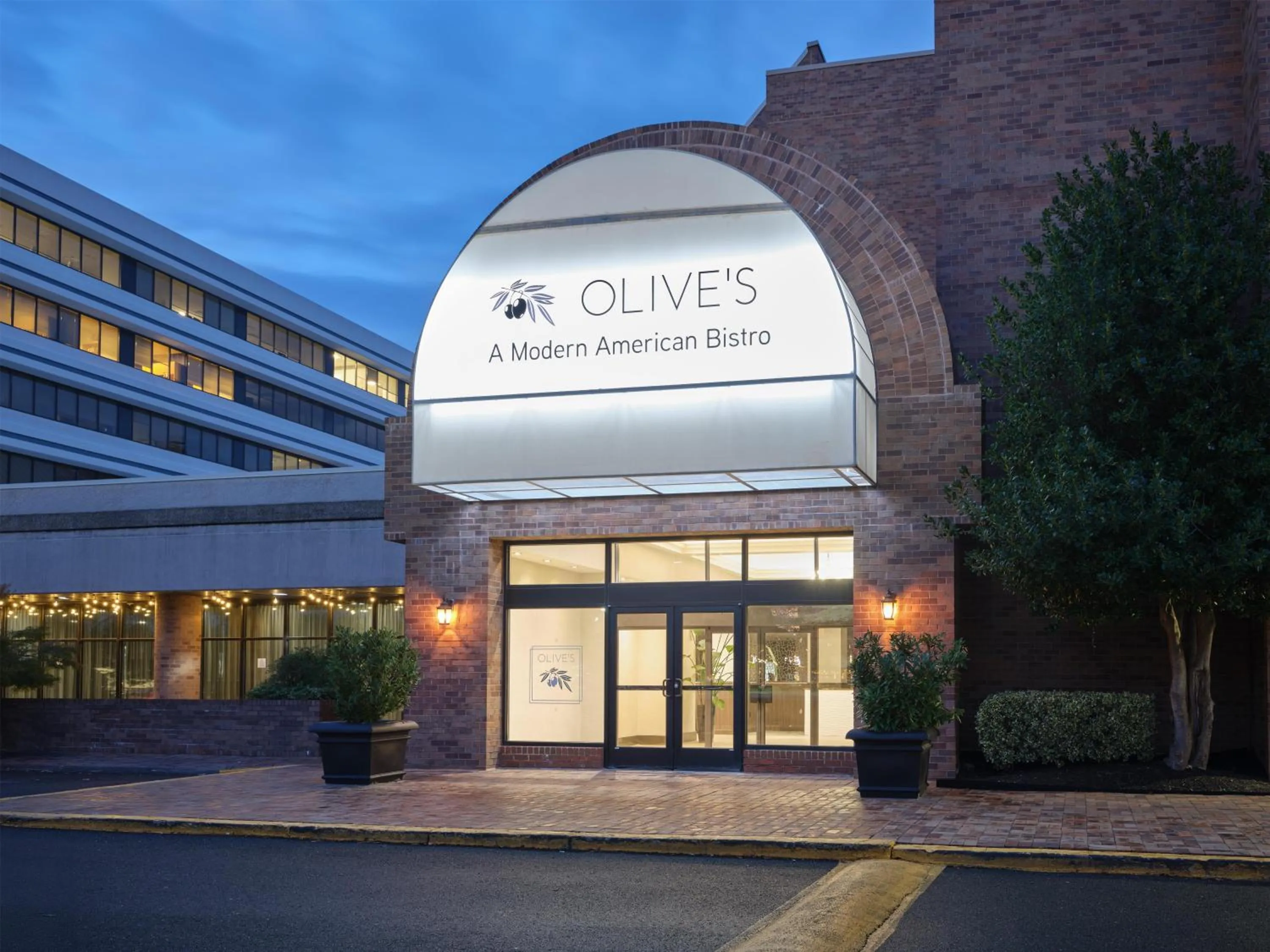 Restaurant/places to eat in Hilton Washington DC/Rockville Hotel & Executive Meeting Center