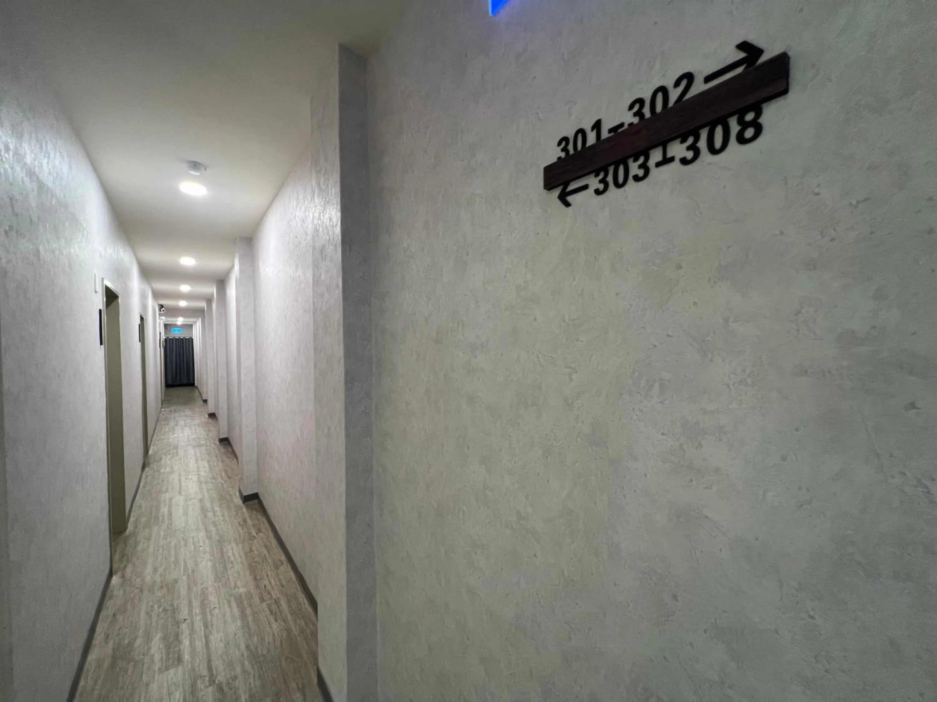 Logo/Certificate/Sign in Mu-In Hotel