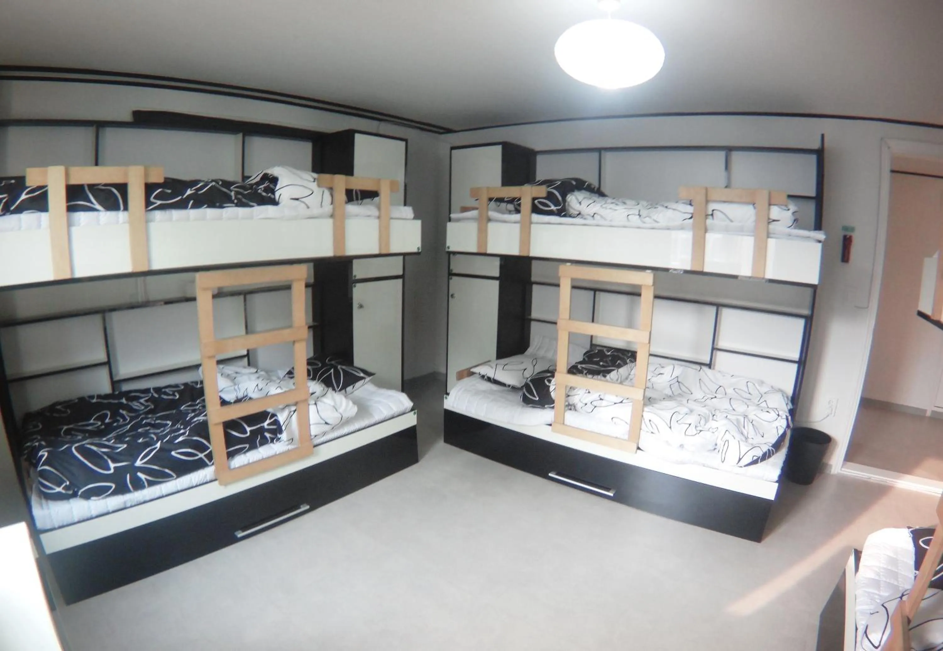 Bed in Lux Guesthouse