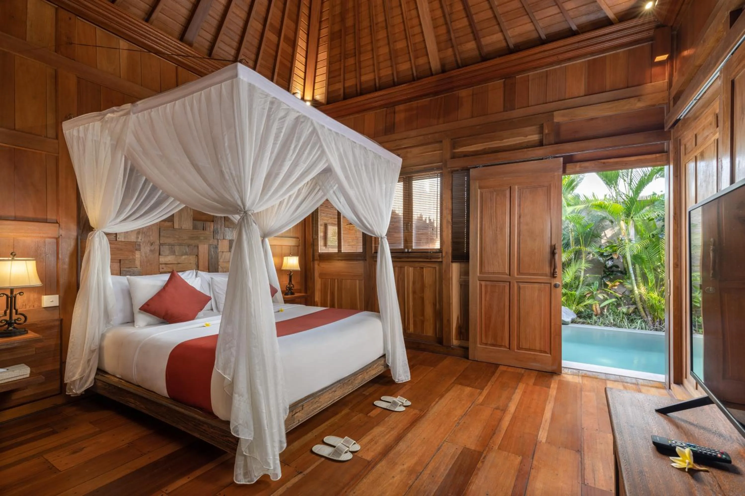 Bedroom, Bed in Candy Villa by GenuineHost