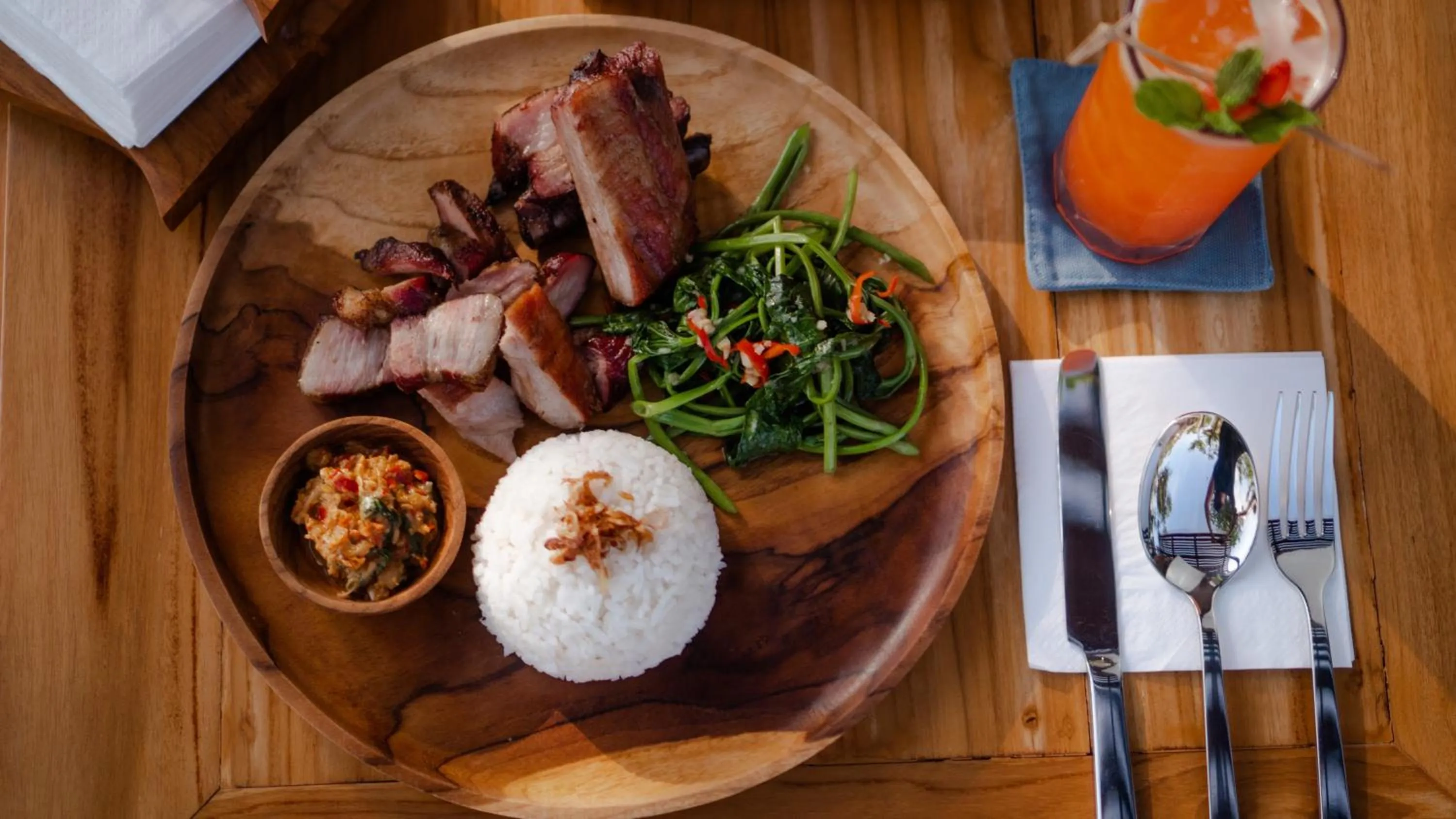 Restaurant/places to eat in Candy Villa by GenuineHost