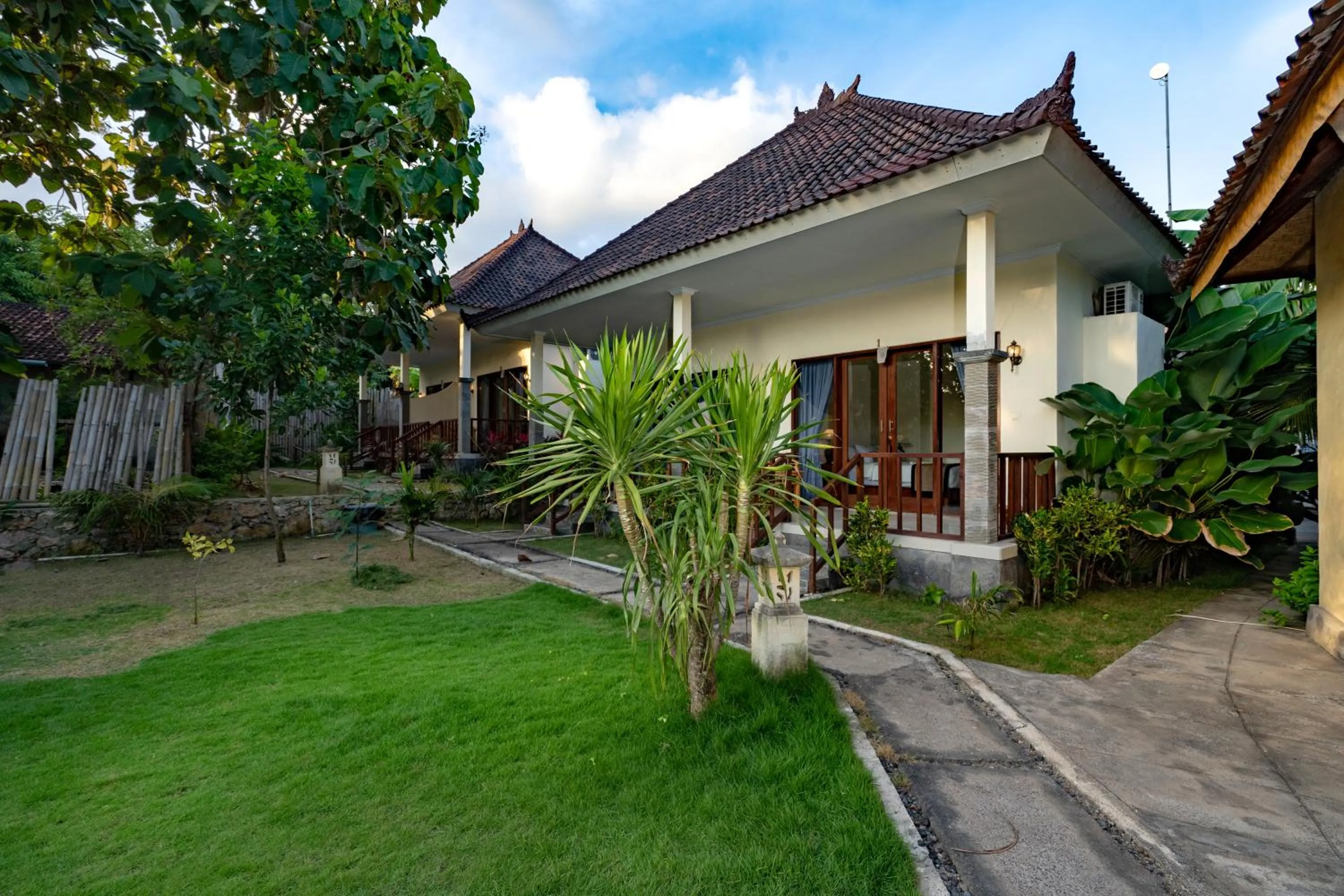 Property building in Pemuntalan Guesthouse