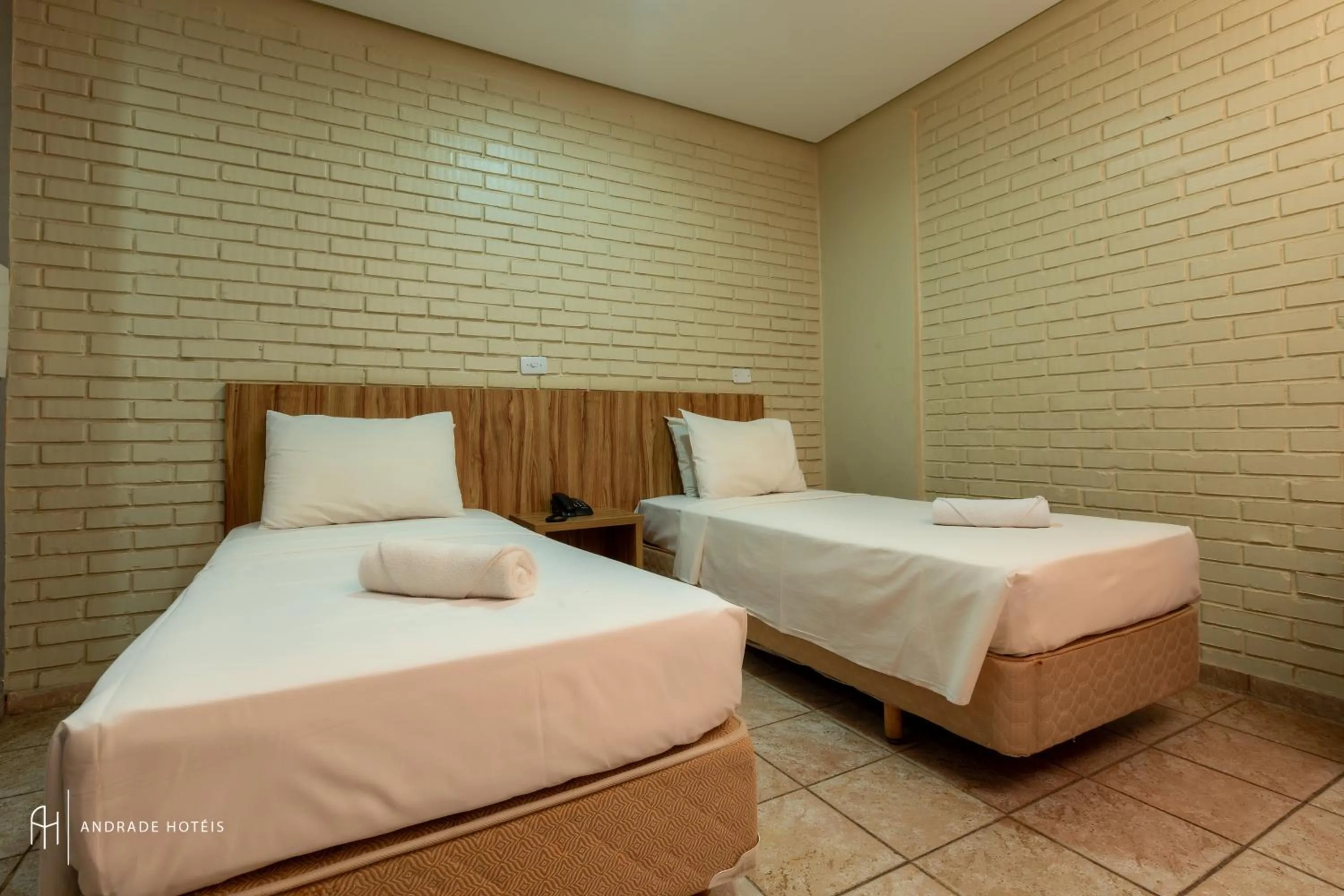 Bed in Rede Andrade Goiania Centro