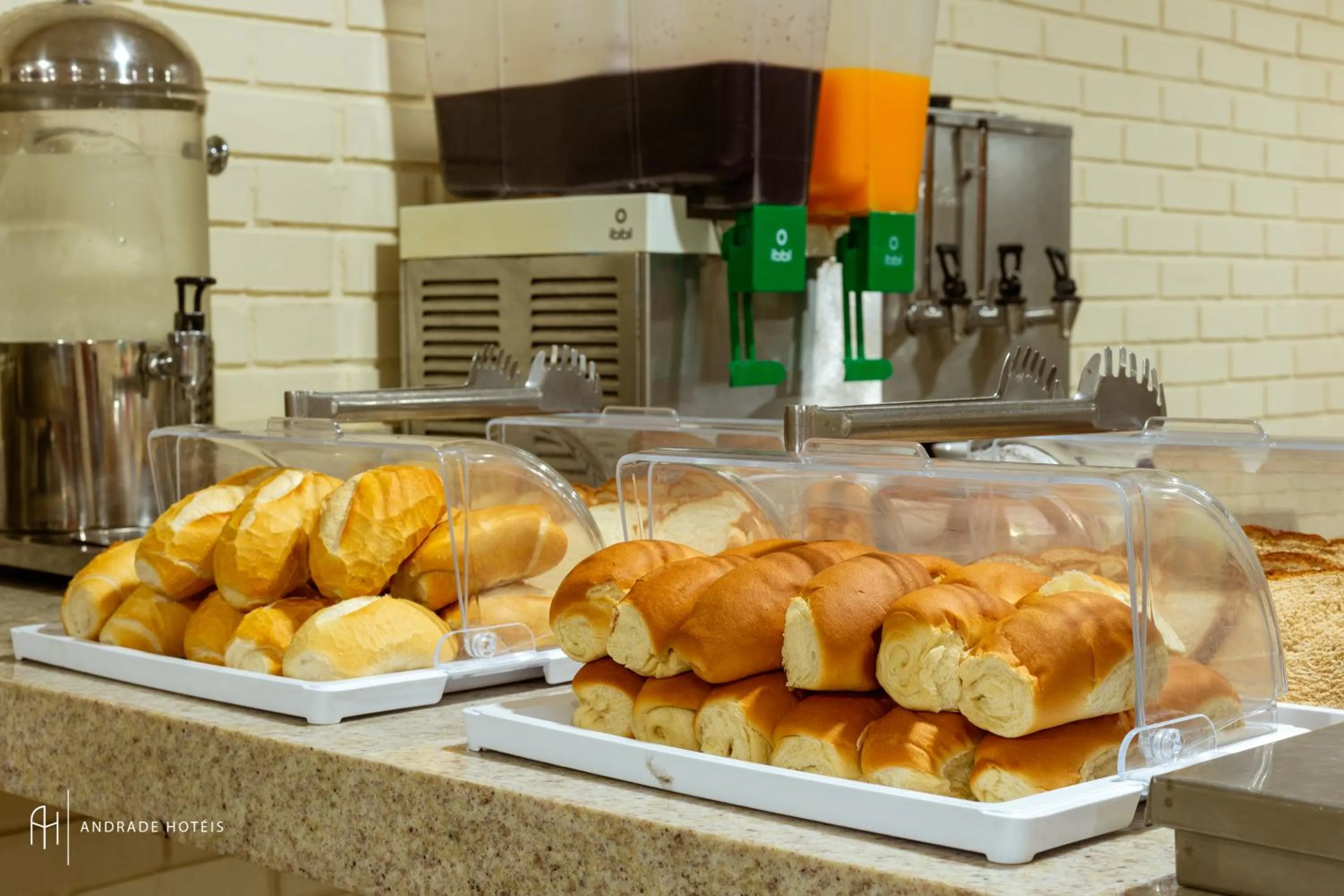 Breakfast in Rede Andrade Goiania Centro