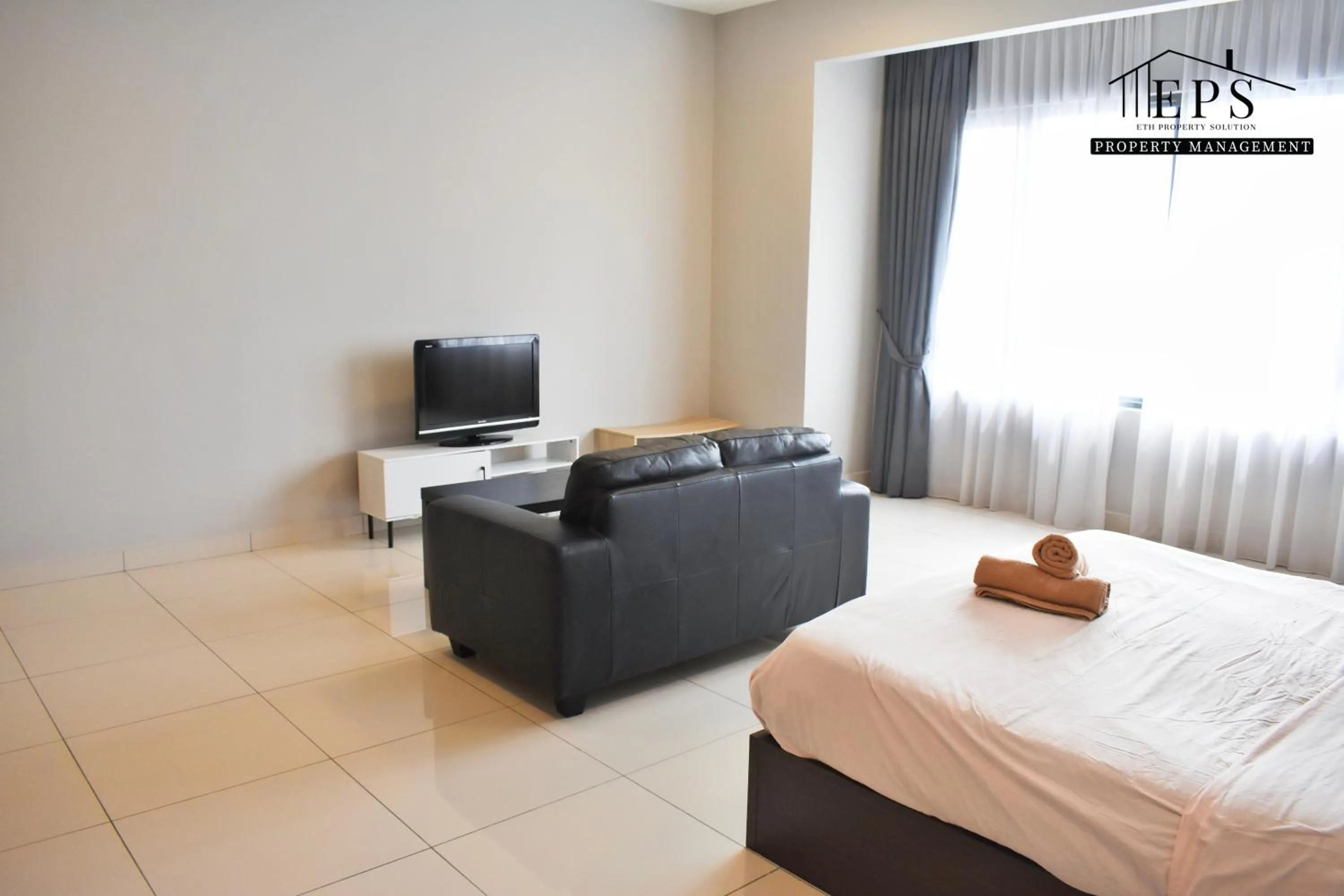 Bed in Damen Subang by Widebed