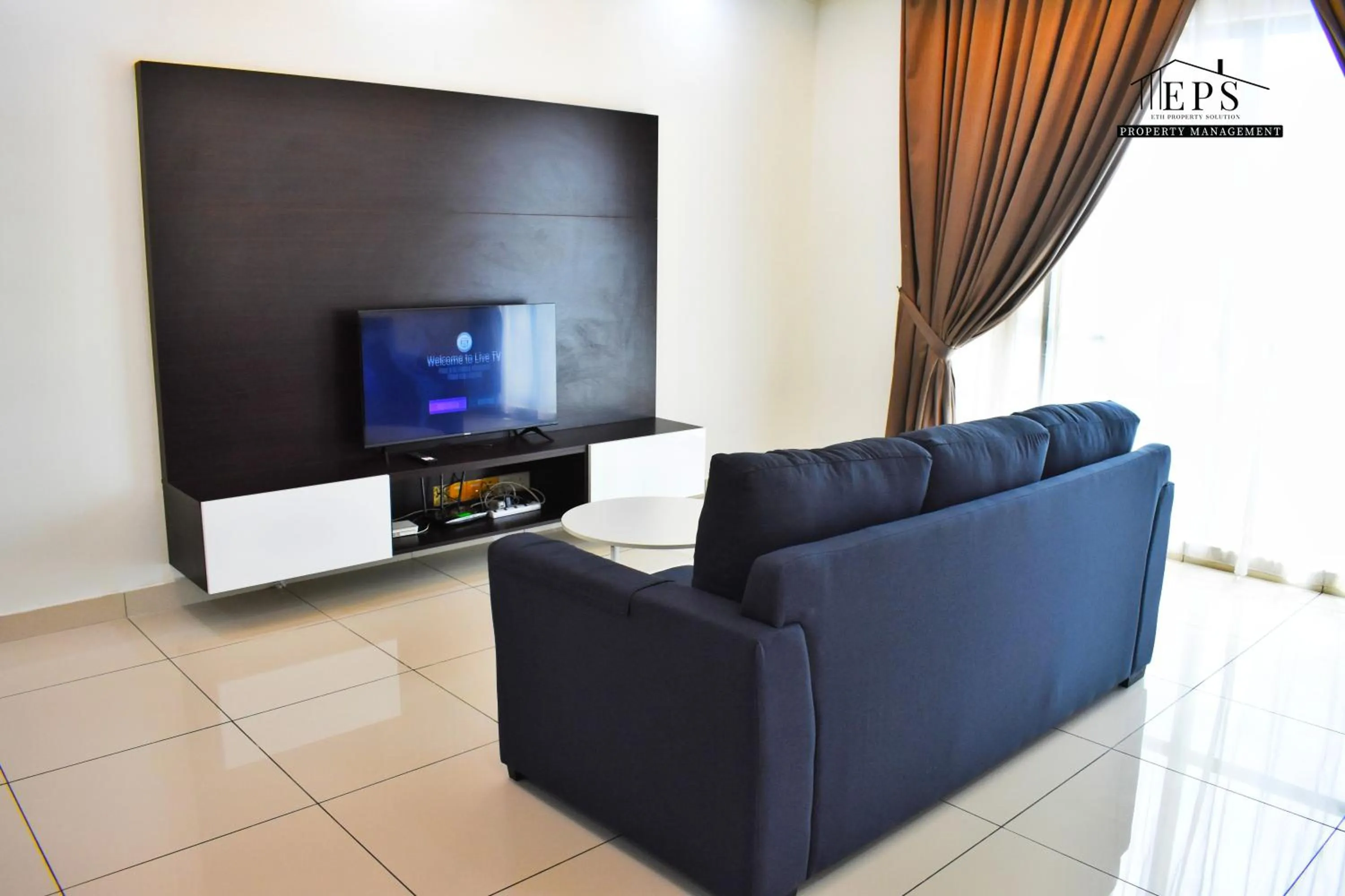 Damen Subang by Widebed